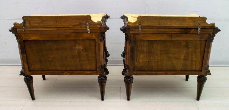 Pair of Midcentury Italian Walnut and Cream Valencia Marble Night Stands, 1940s For Sale 11