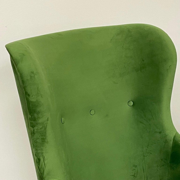 Pair of Mid-Century Italian Wingback Arm Chairs, Green Velvet, Gilt Metal Legs For Sale 3