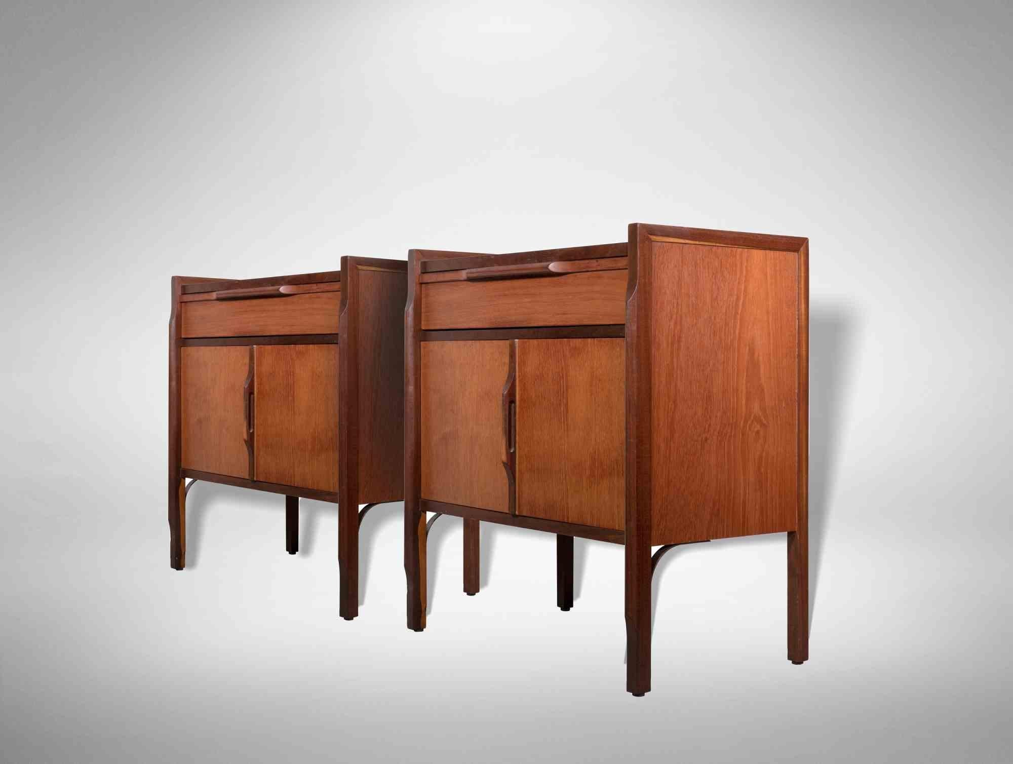 Pair of Mid-Century Italian Wooden Bedside Tables, Mid-20th Century In Good Condition In Roma, IT