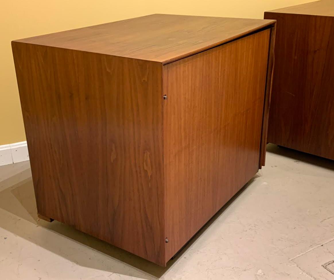 Mid-Century Modern Pair of Midcentury John Kapel Walnut Side Tables or Nightstands for Glenn of CA