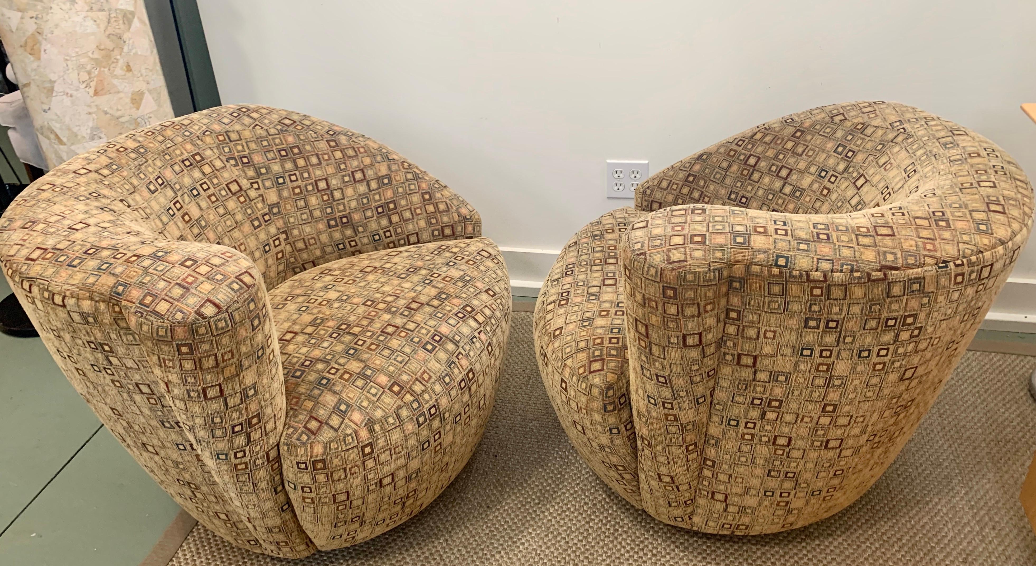 Pair of Mid Century Kagan Curved Nautilus Swivel Chairs 2