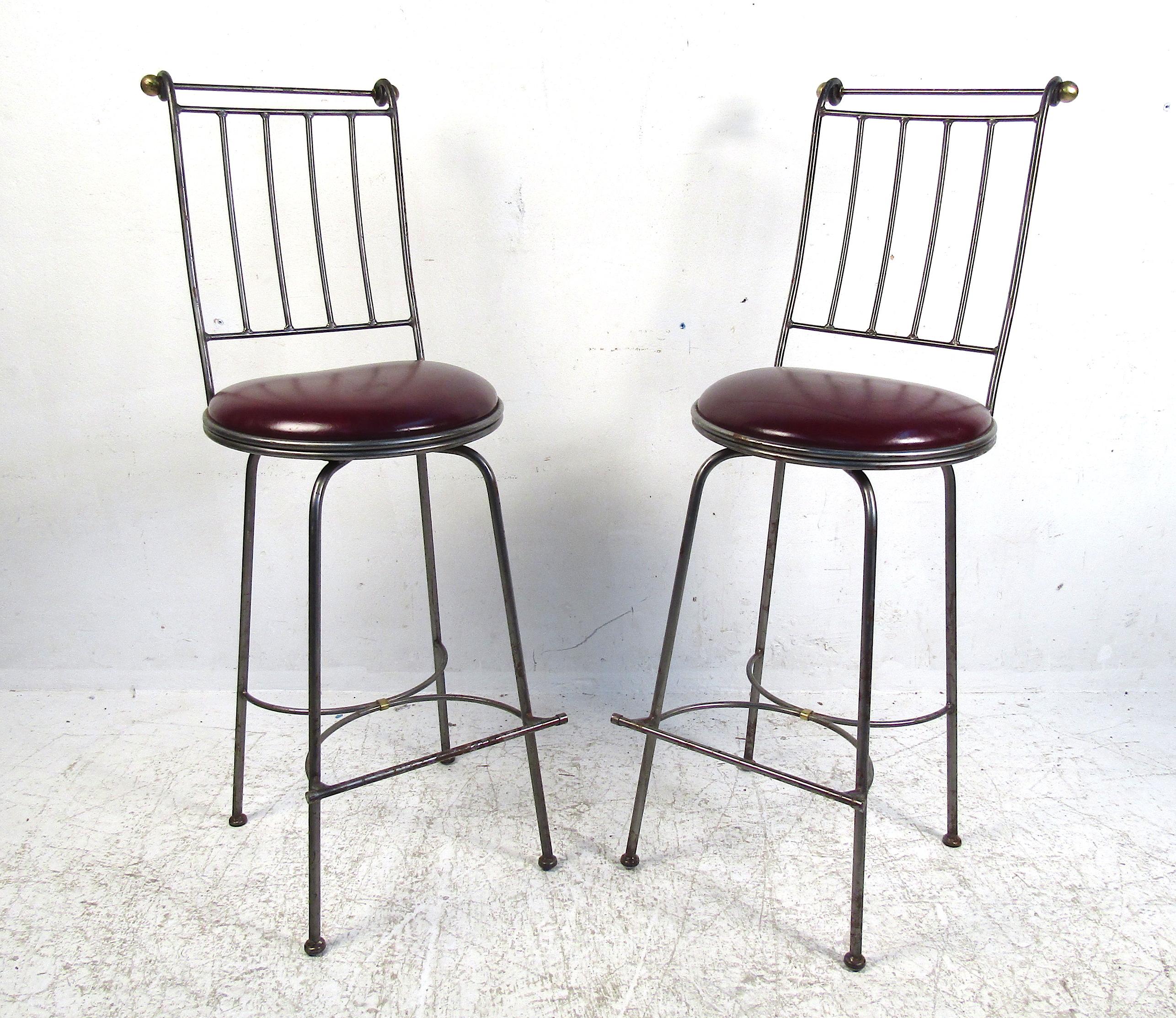 Mid-Century Modern Pair of Midcentury Leather and Iron Bar Stools