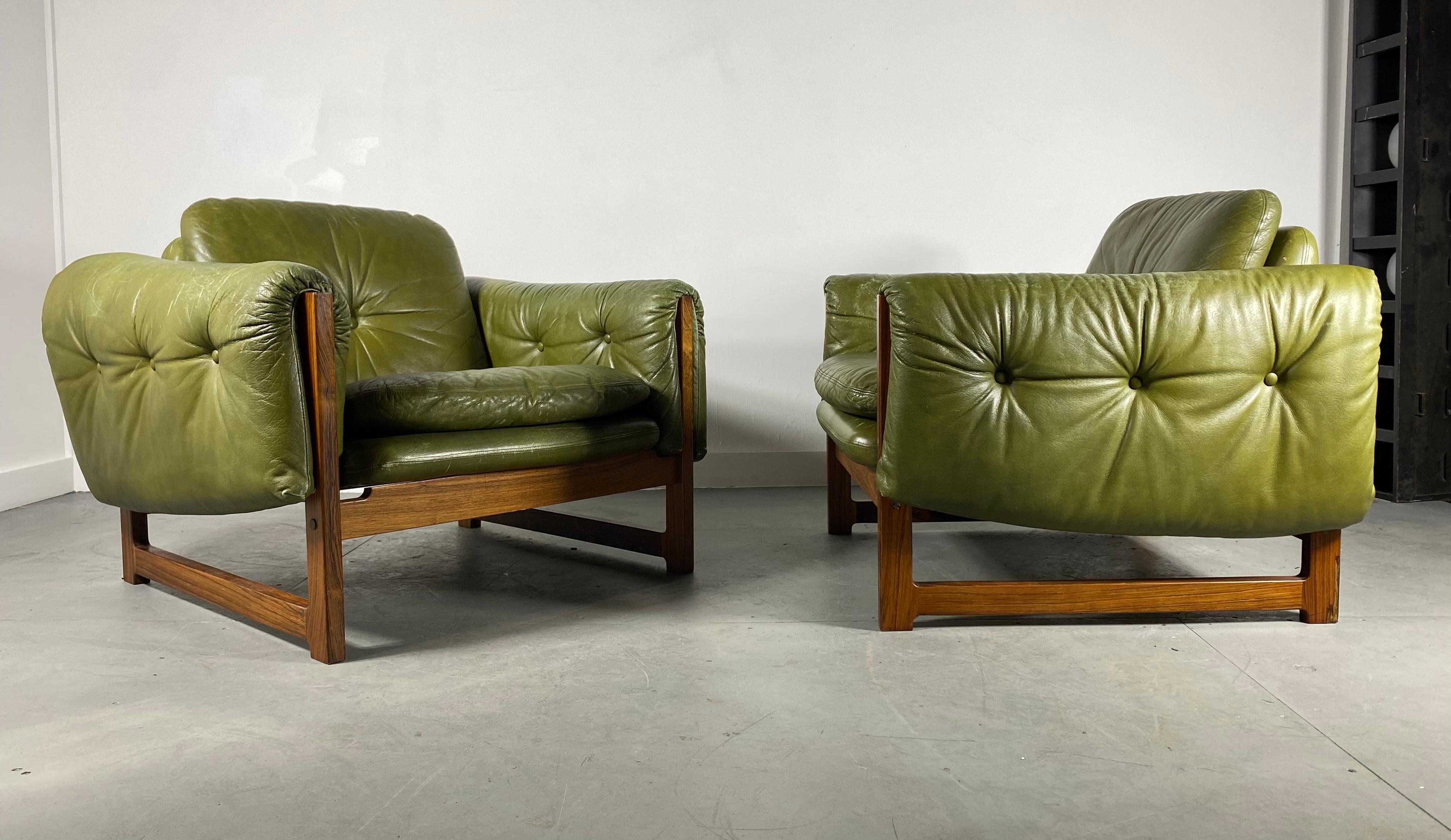 Mid-20th Century Pair of Midcentury Leather /Rosewood Lounge Chairs by Risto Halme Finland, 1960s