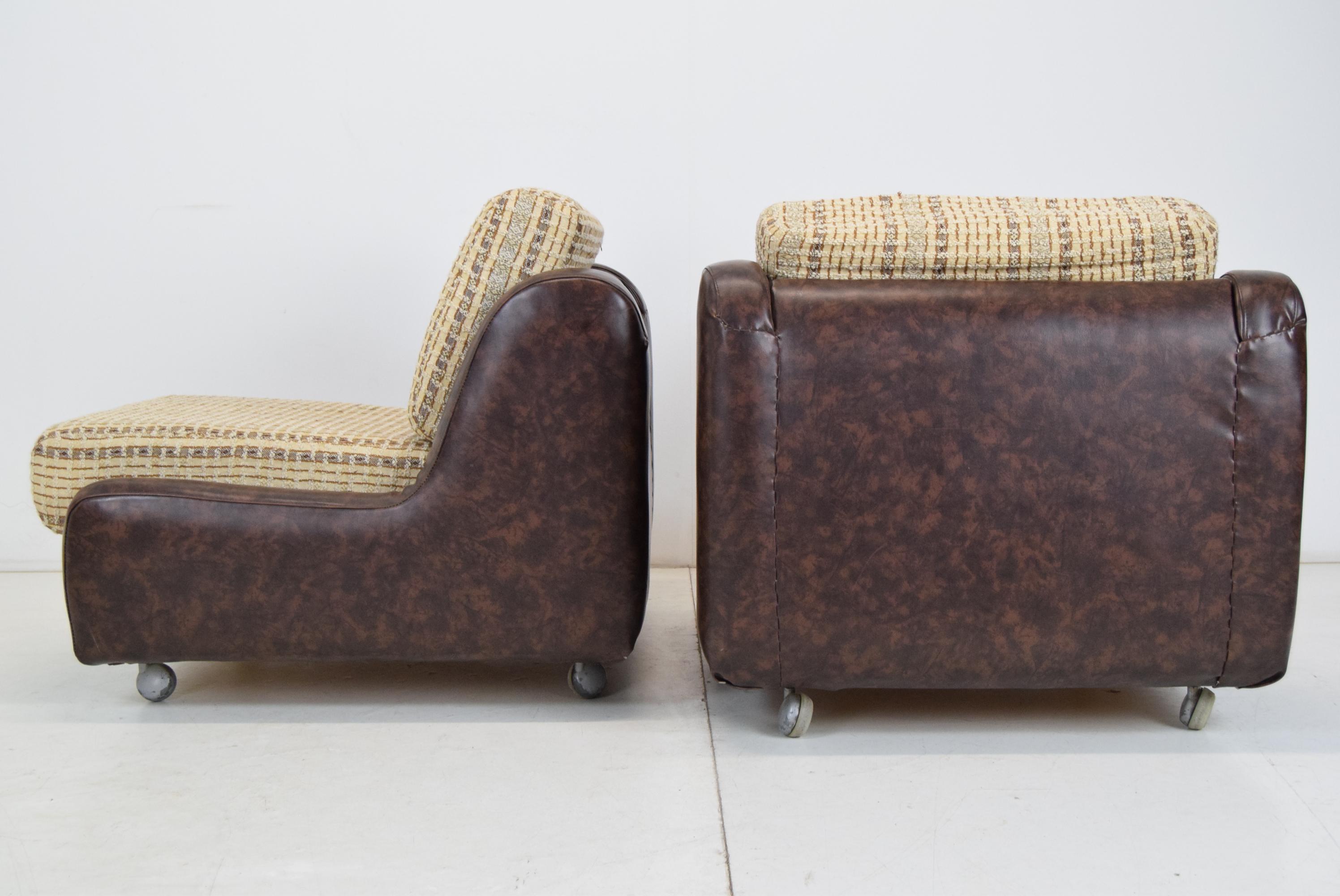 Pair of Mid-century Leatherette Armchairs on the wheels, 1970's.  For Sale 2