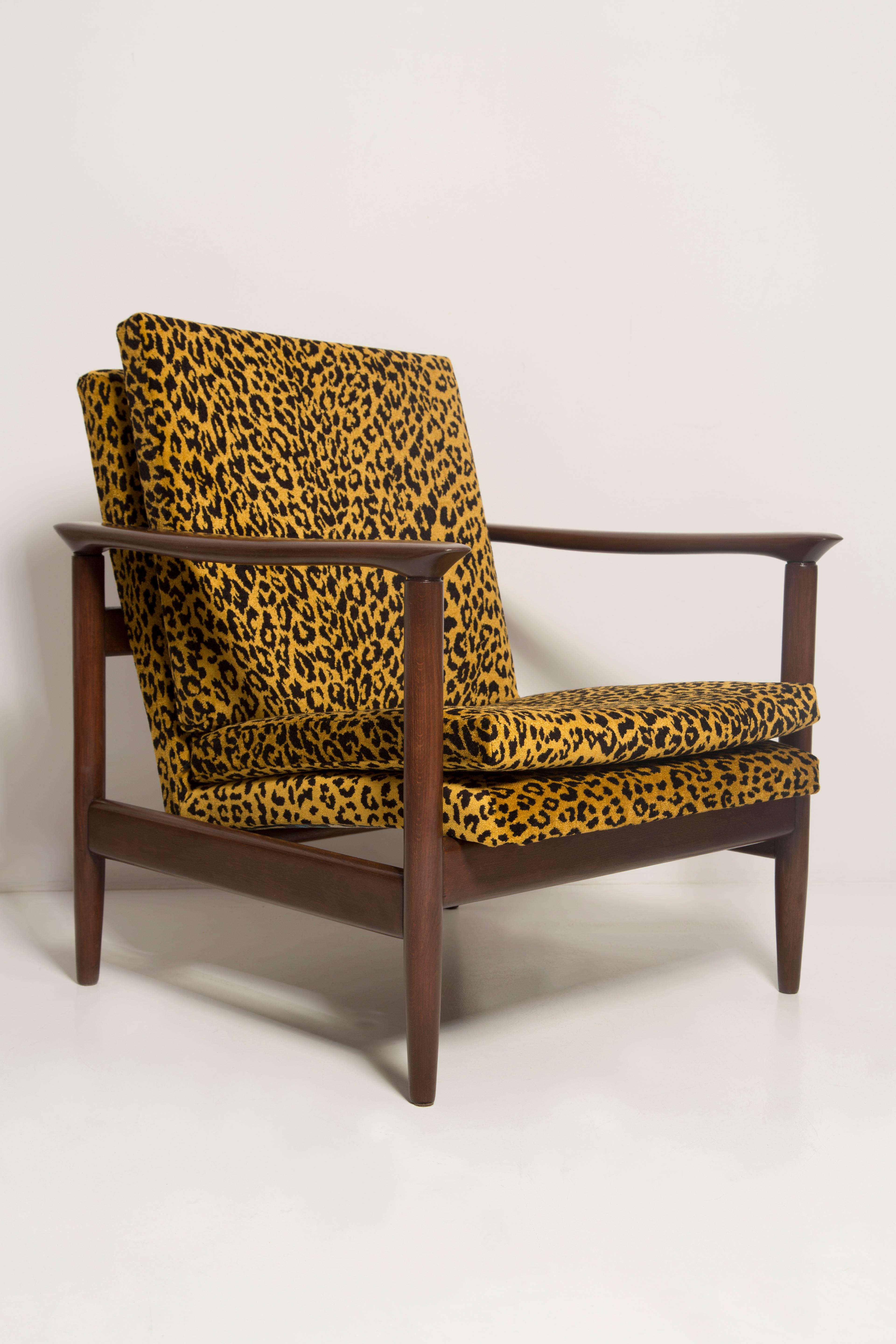Fabric Pair of Midcentury Leopard Armchairs, GFM 142, Edmund Homa, Europe, 1960s For Sale