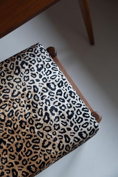 Paire de tabourets vintage en velours léopard du milieu du siècle, Edmund Homa, années 1960