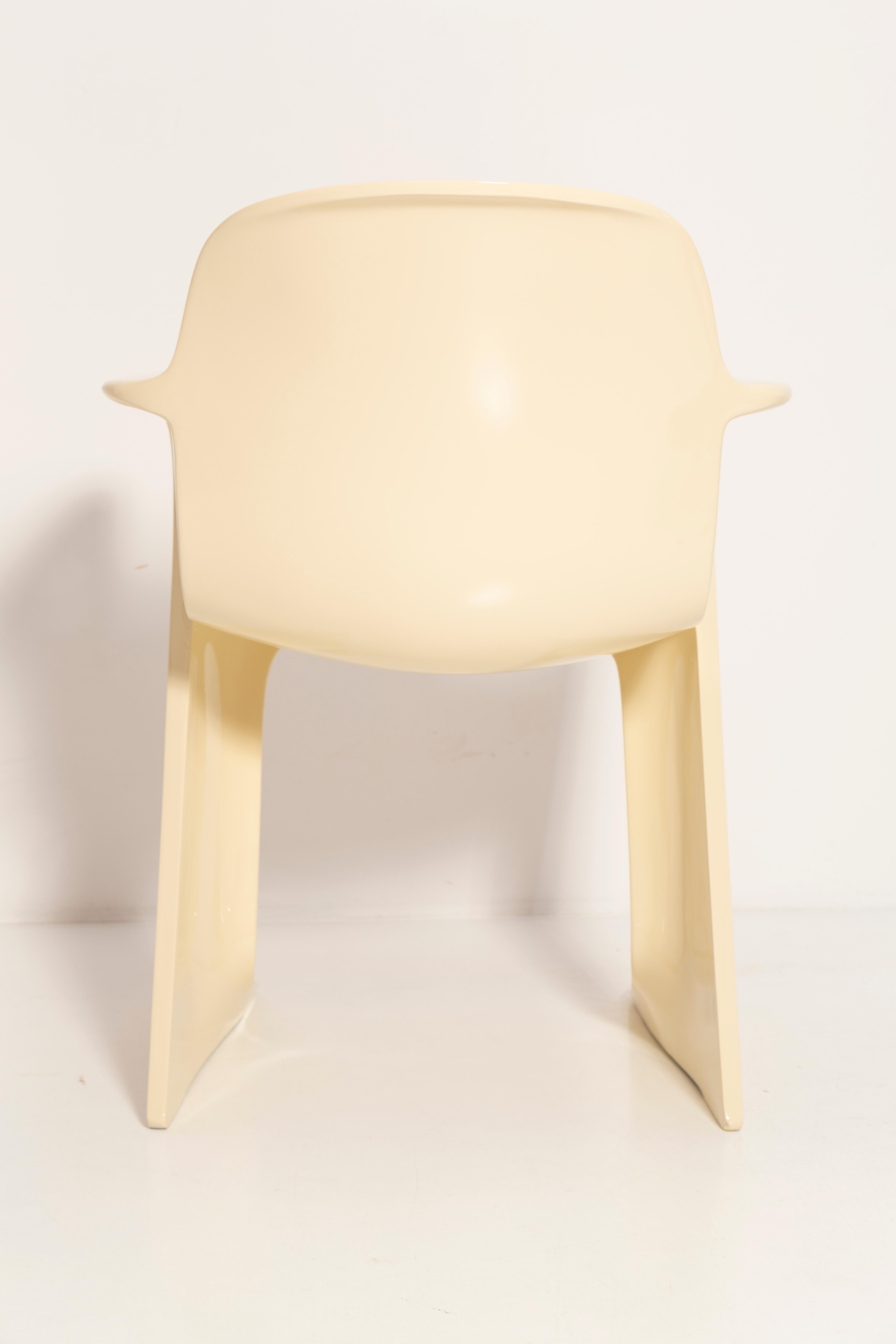 Paire de chaises Kangourou beige clair du milieu du siècle dernier, Ernst Moeckl, Allemagne, 1968 en vente 5