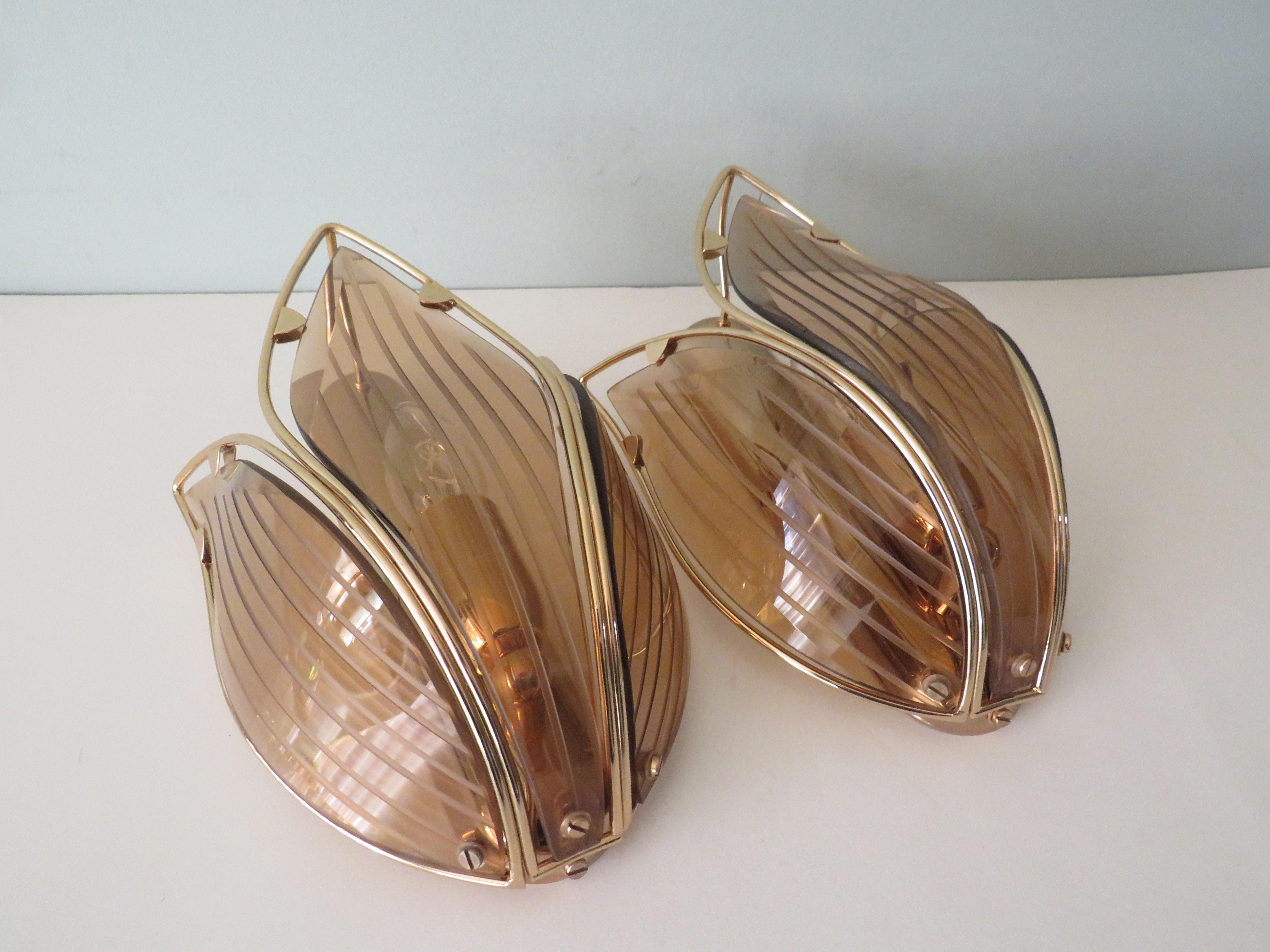 Pair of Mid-Century Lotus Shaped Wall Lamps in Brass and Smoked Glass by Massive 4