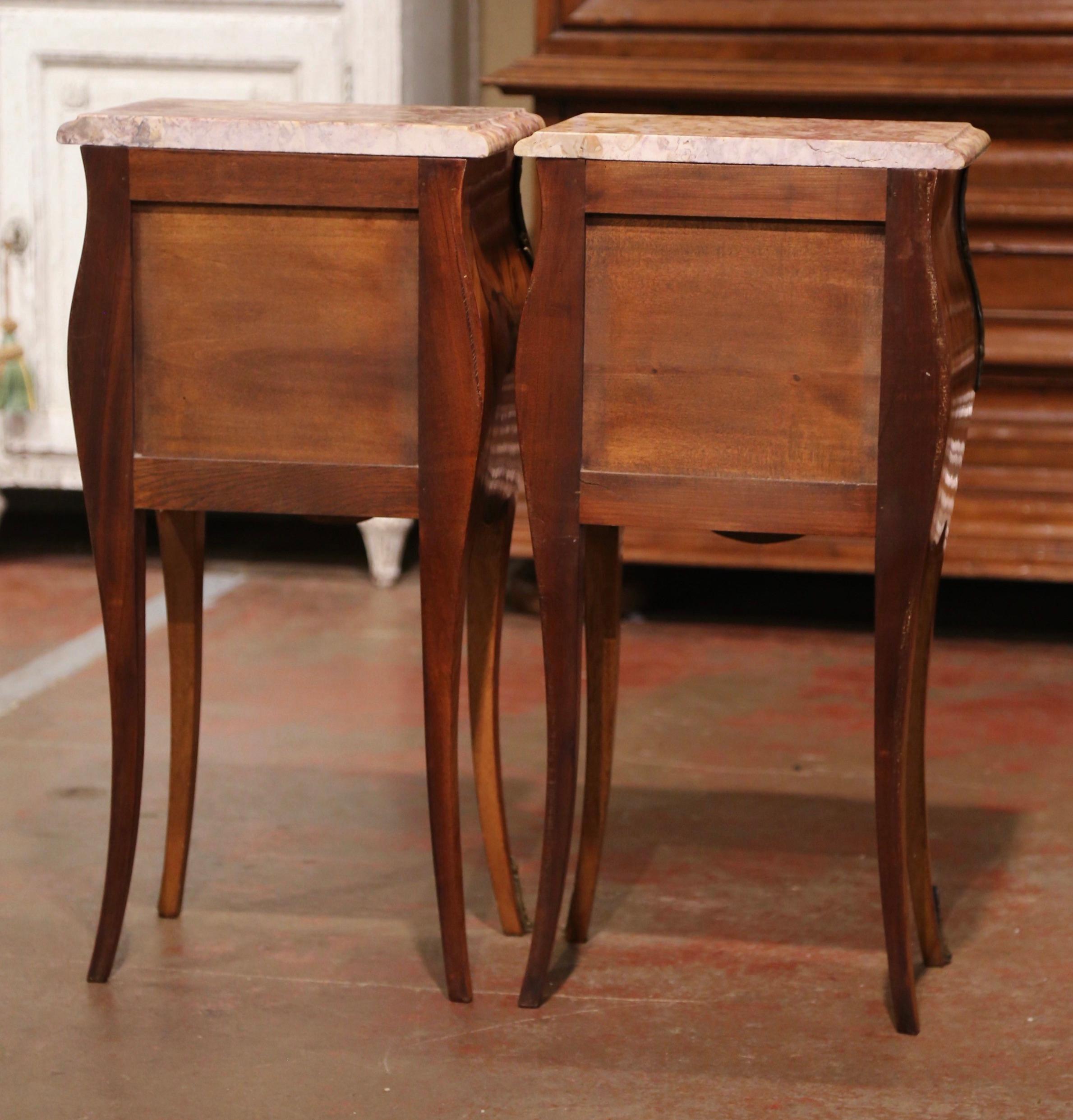 Pair of Mid-Century Louis XV Marble-Top Mahogany Marquetry Bedside Cabinets 5