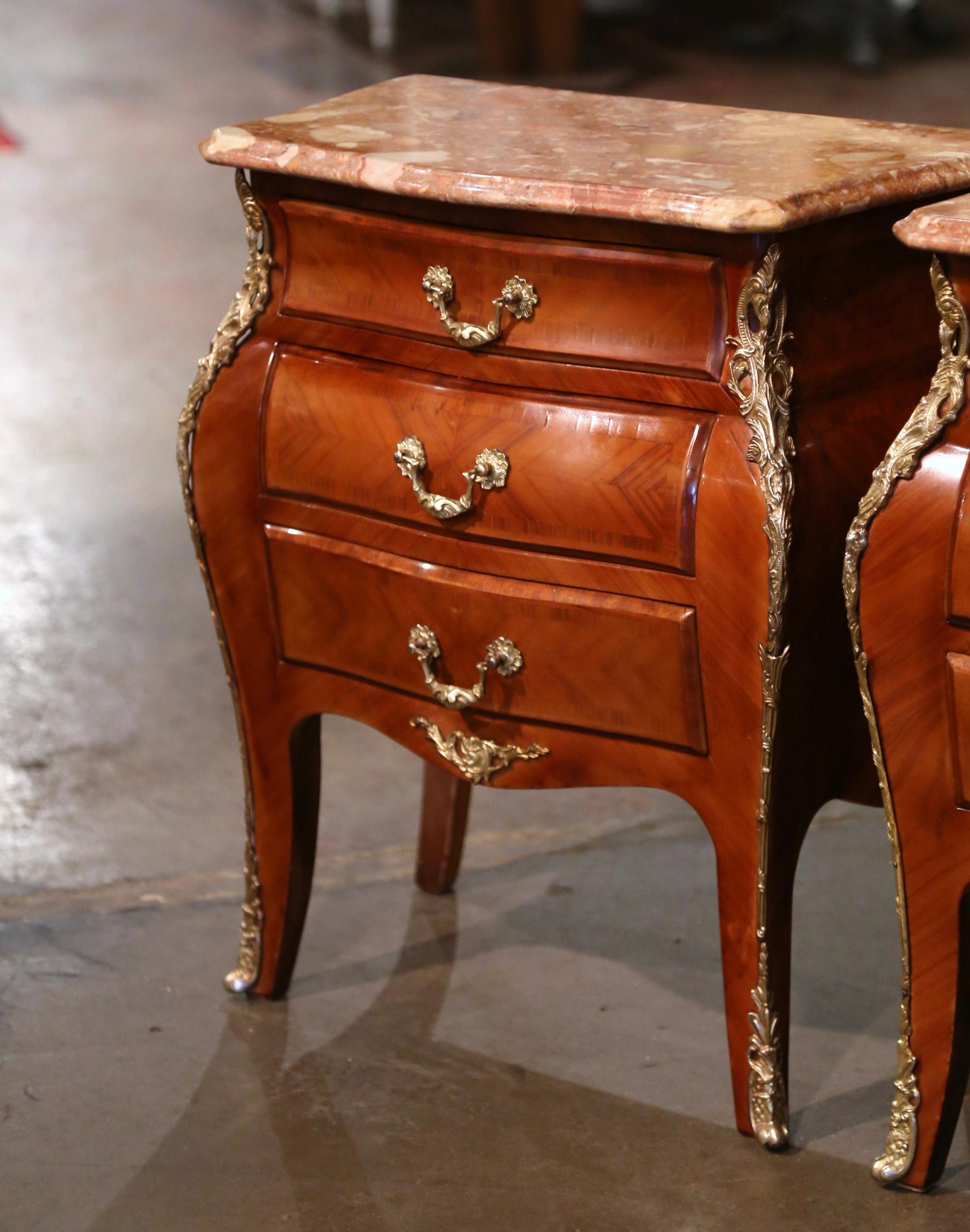 French Pair of Mid-Century Louis XV Marble Top Walnut Three-Drawer Chests Nightstands For Sale