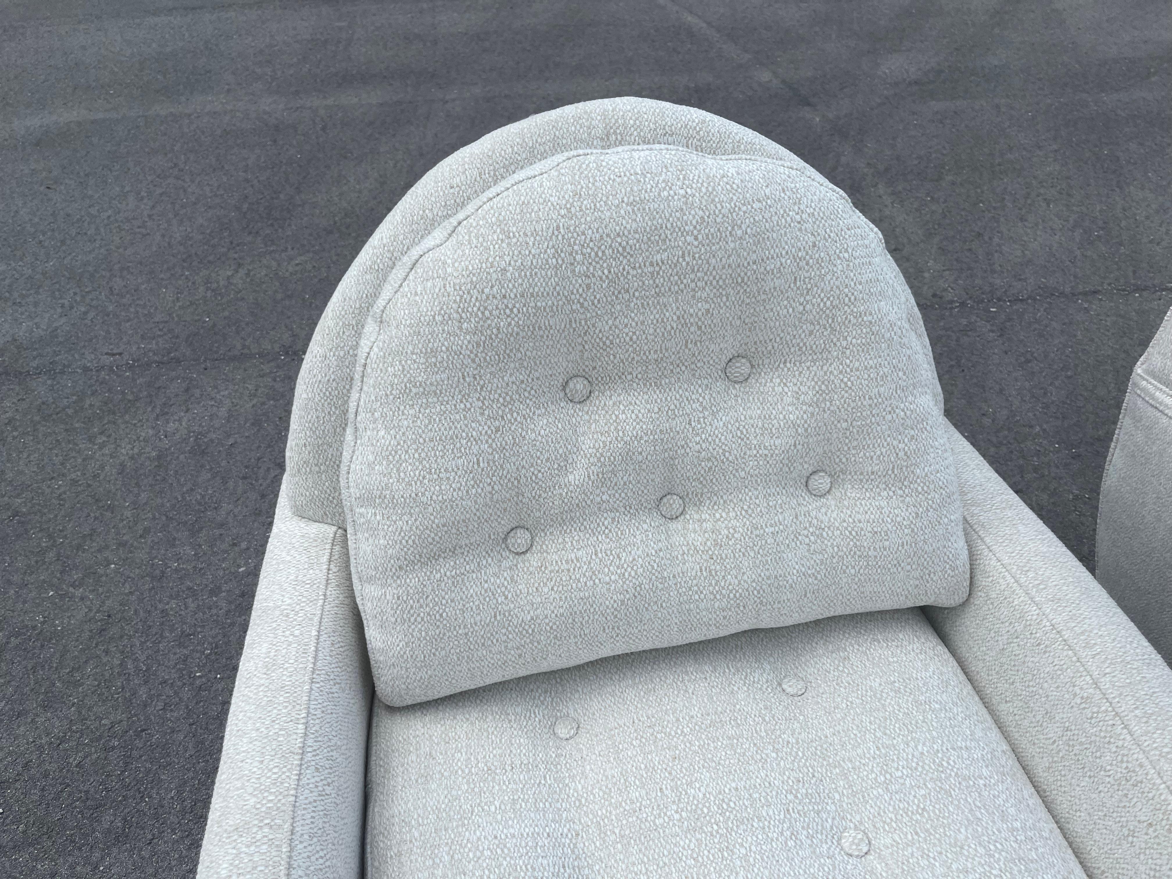 Pair of Mid Century Lounge Chairs Attributed to Adrian Pearsall, Fabric, Walnut For Sale 5
