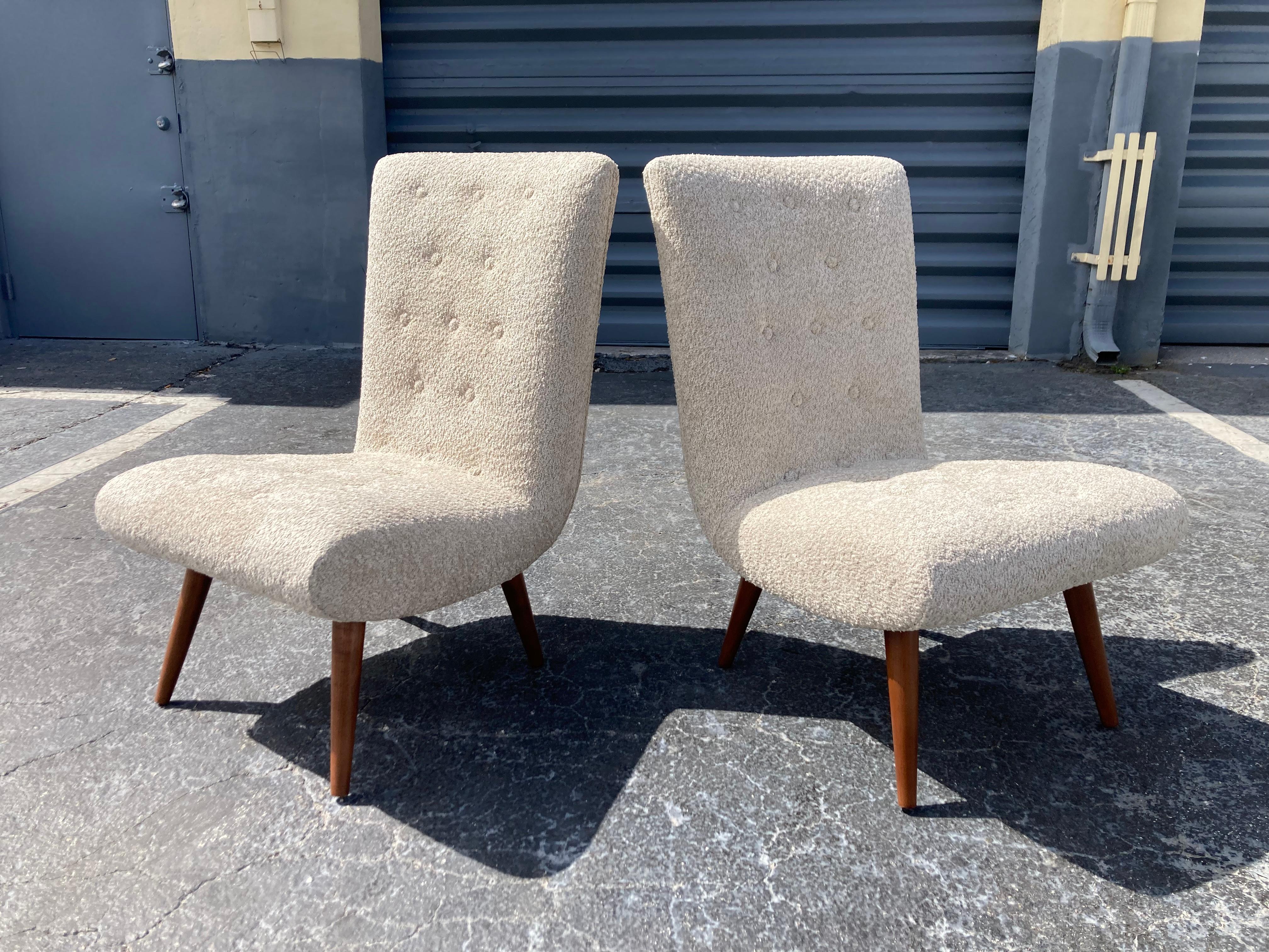 Pair of Midcentury Lounge Chairs, Bouclé Fabric 3