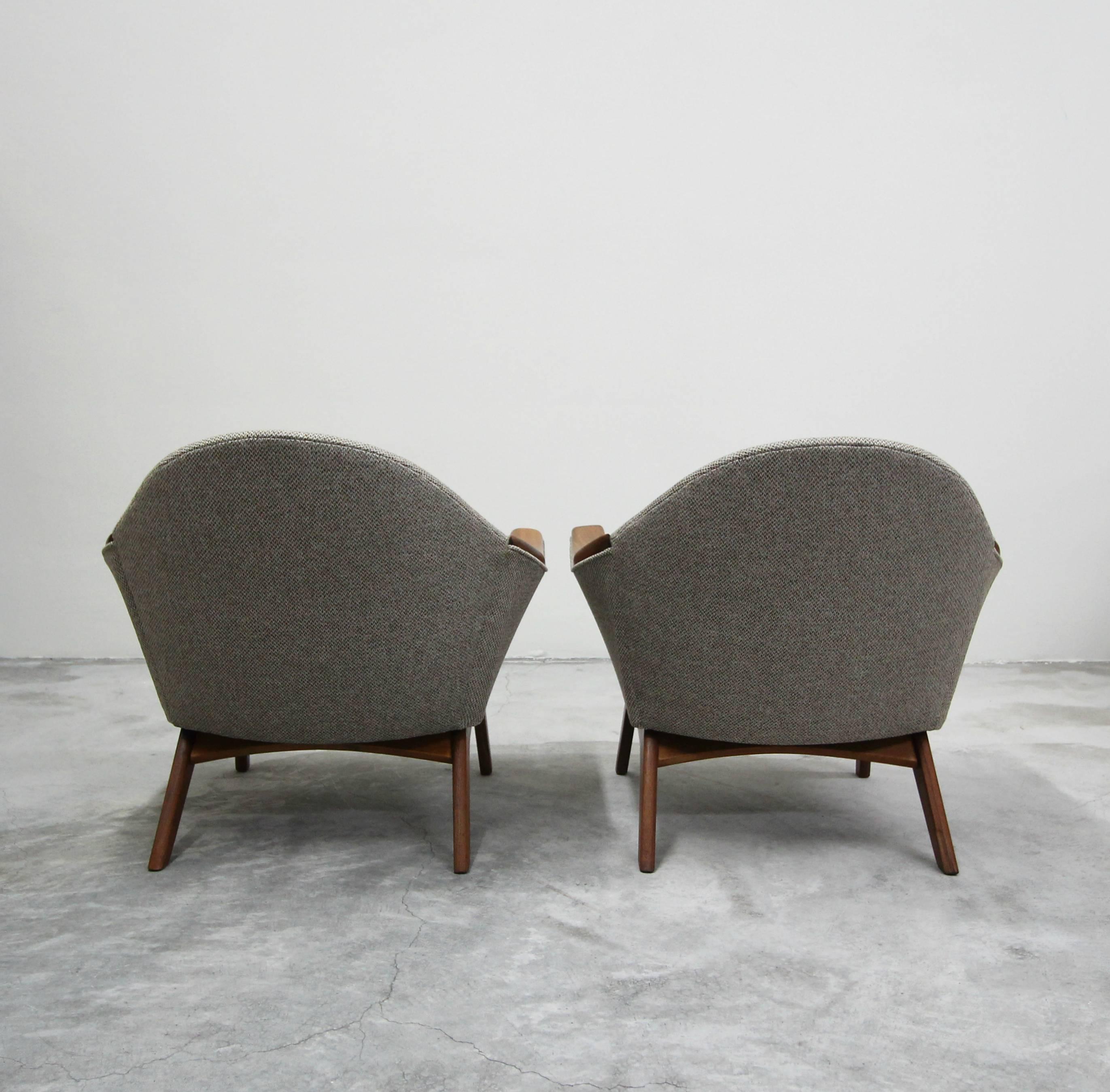 20th Century Pair of Midcentury Lounge Chairs by Adrian Pearsall for Craft Associates