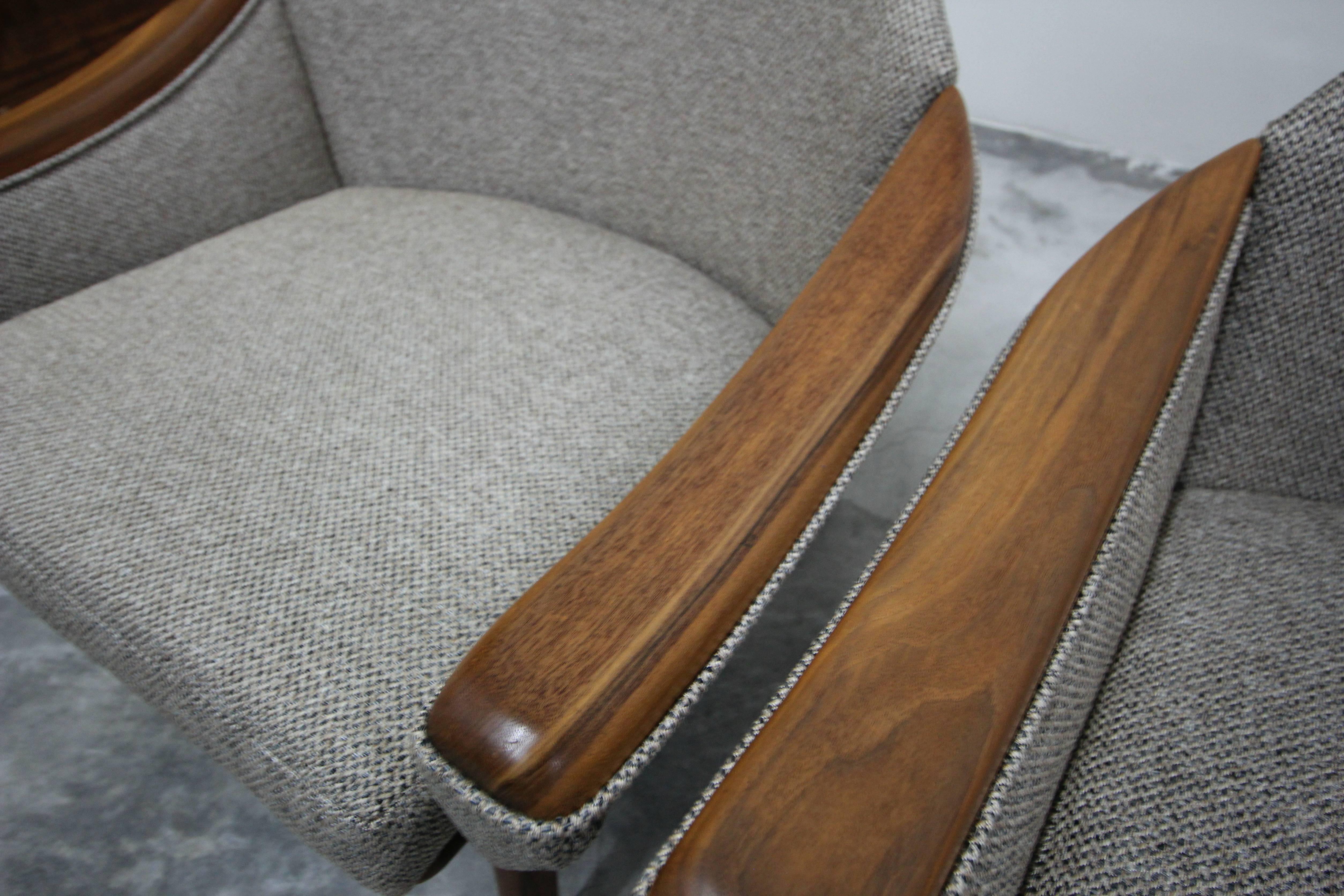 Pair of Midcentury Lounge Chairs by Adrian Pearsall for Craft Associates 2