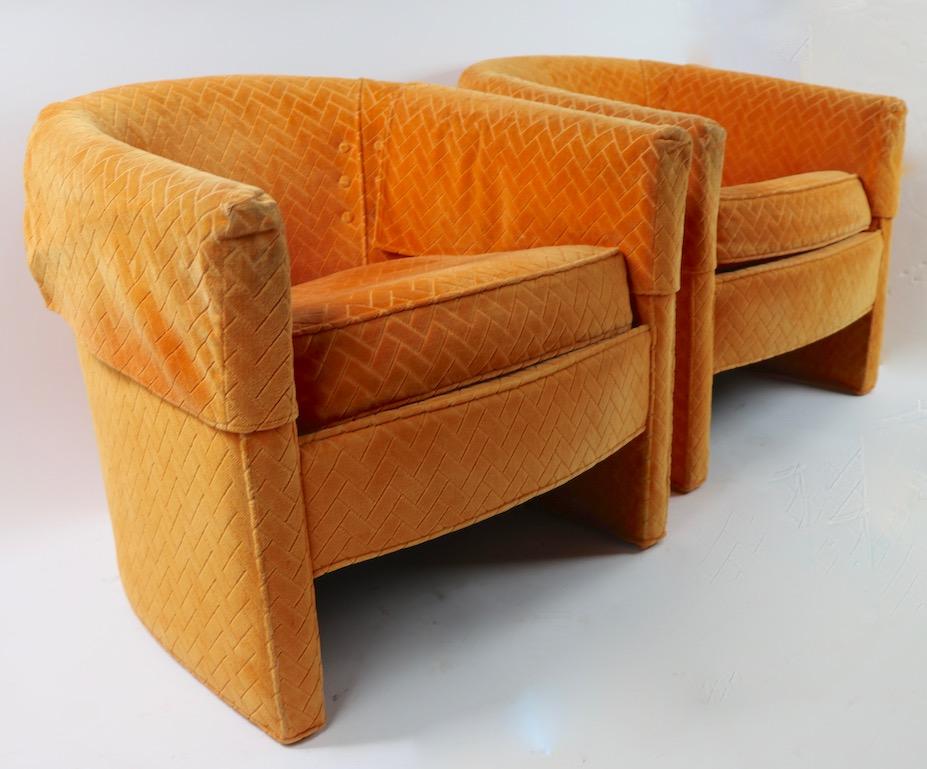 Pair of Mid Century Lounge Chairs by Century Furniture 2