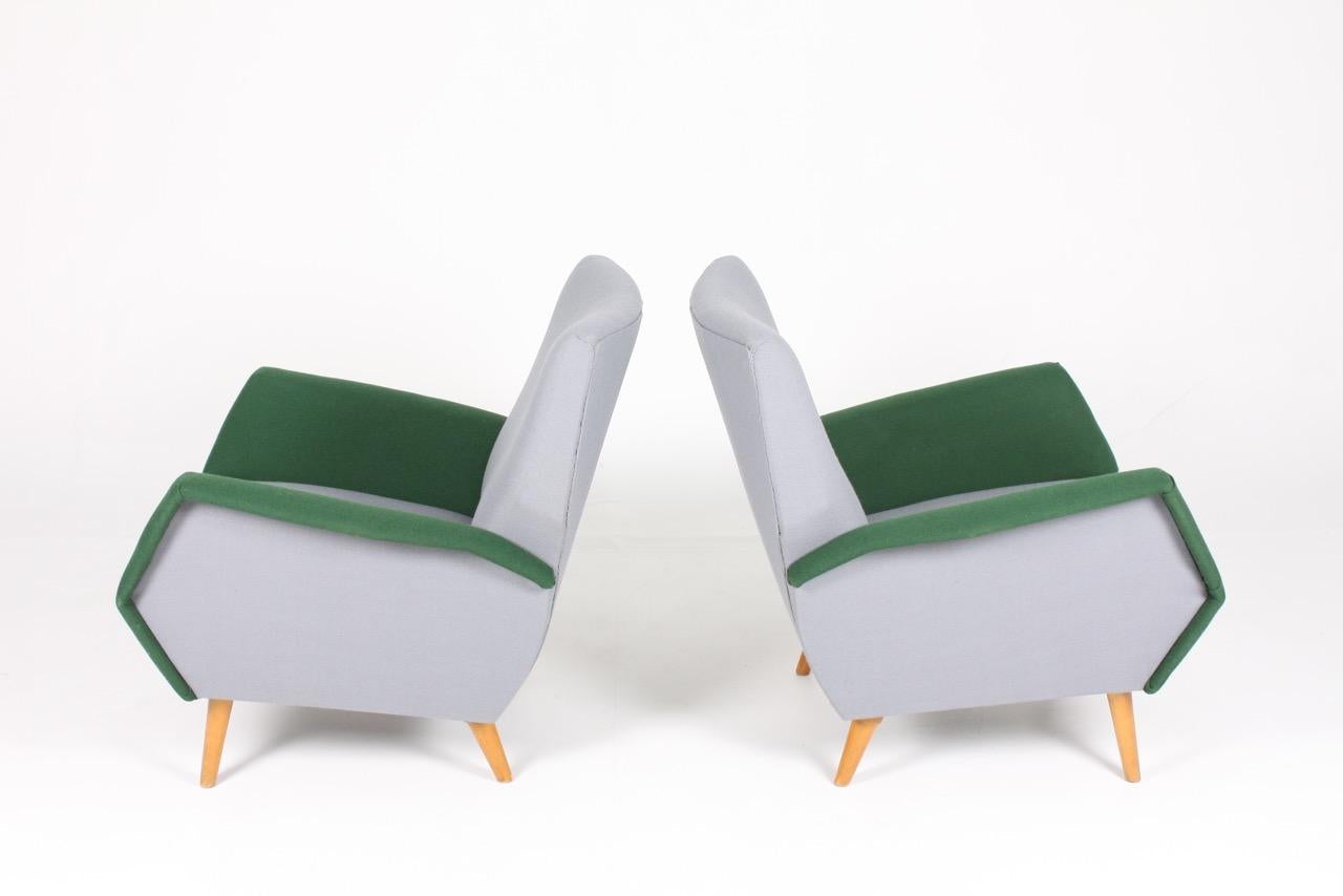 Mid-20th Century Pair of Midcentury Lounge Chairs by Gio Ponti