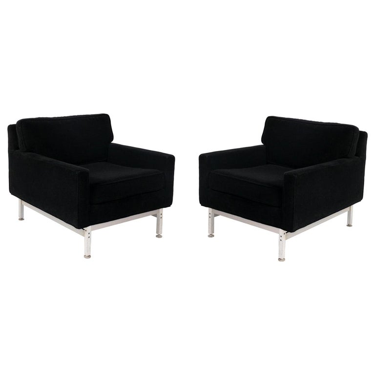 Pair of Mid Century Lounge Chairs by Jules Heumann for Metropolitan For