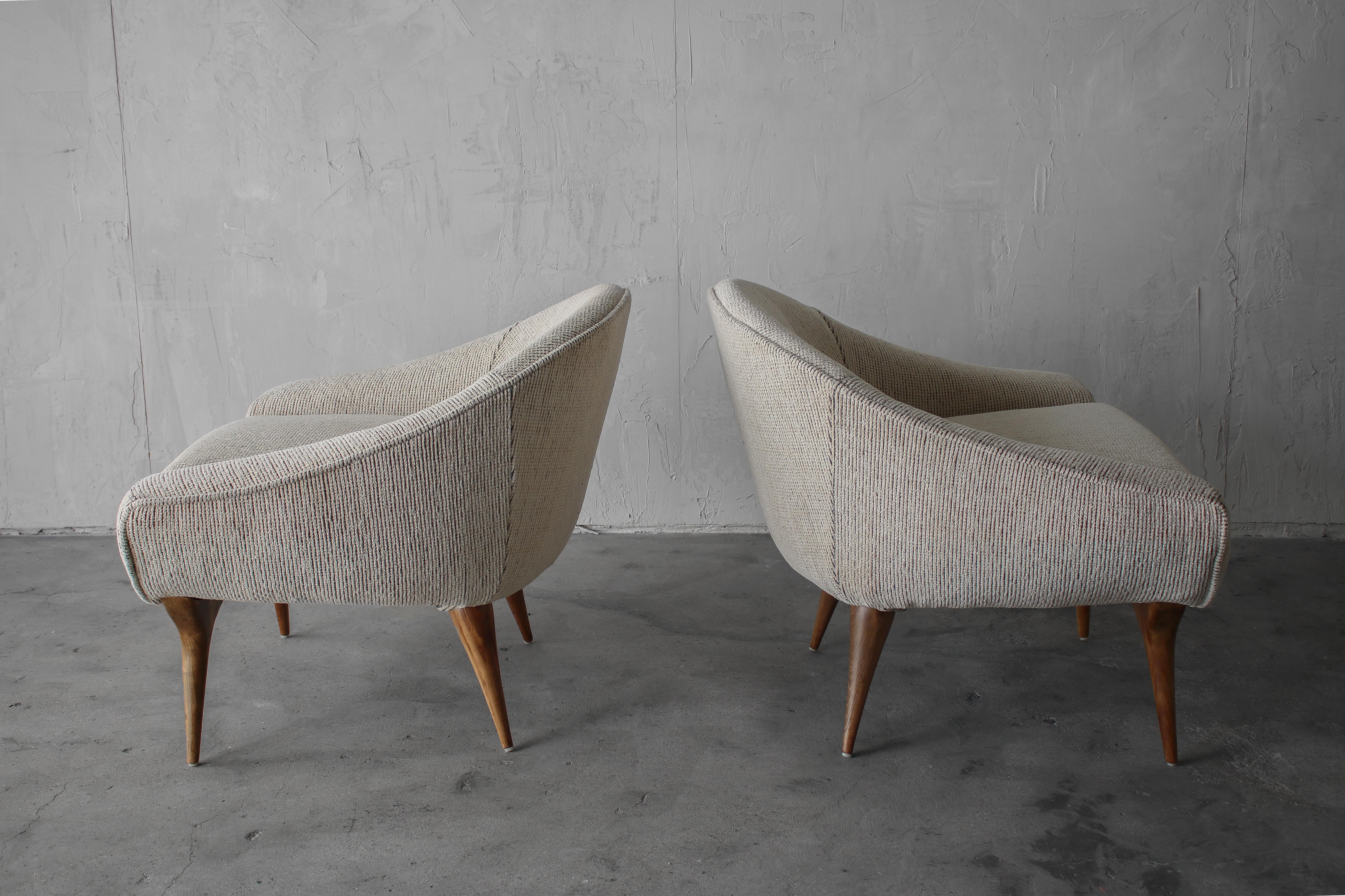20th Century Rare Pair of Midcentury Lounge Chairs by Karpen