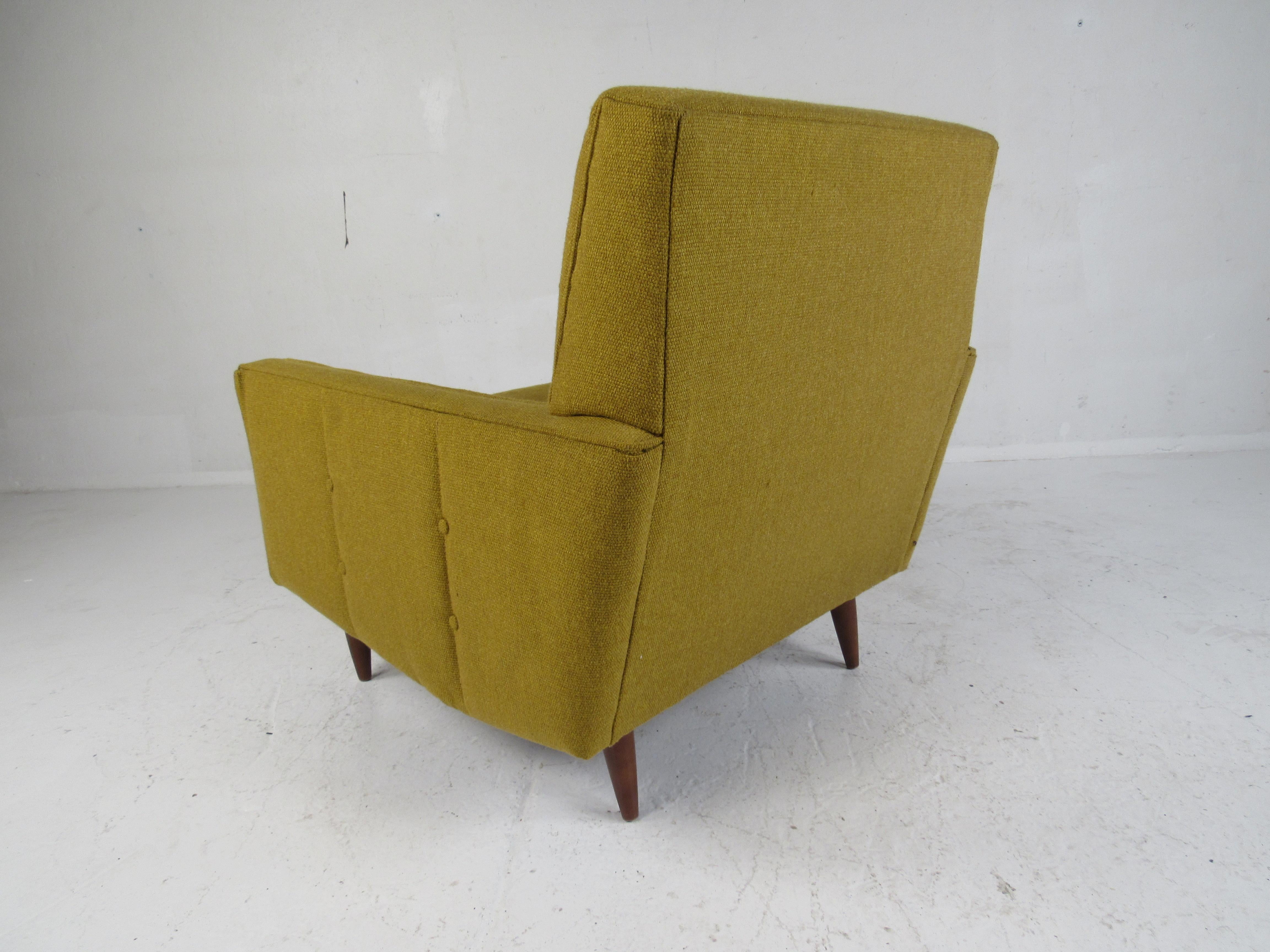 Late 20th Century Pair of Midcentury Lounge Chairs by Rowe