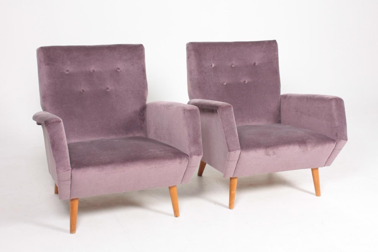 Pair of Midcentury Lounge Chairs in French Velvet by Gio Ponti, 1950s 1