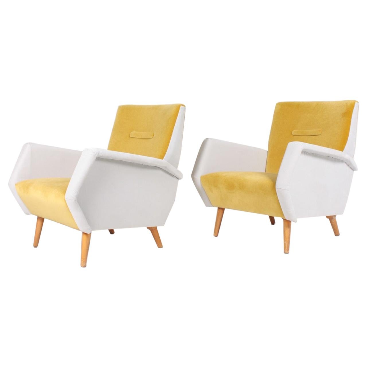 Pair of Midcentury Lounge Chairs in French Velvet by Gio Ponti, 1950s