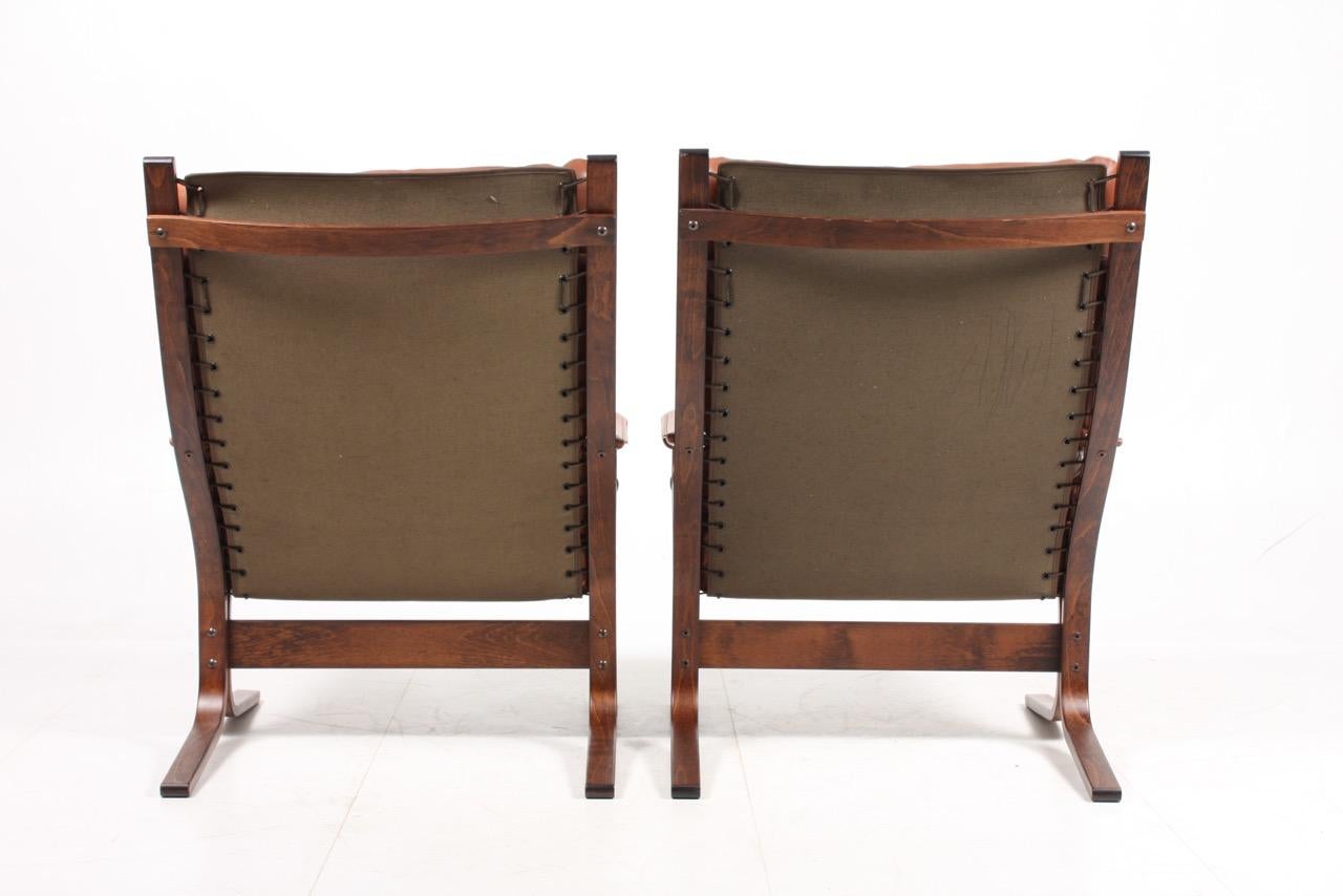 Mid-20th Century Pair of Midcentury Lounge Chairs in Leather by Ingmar Relling