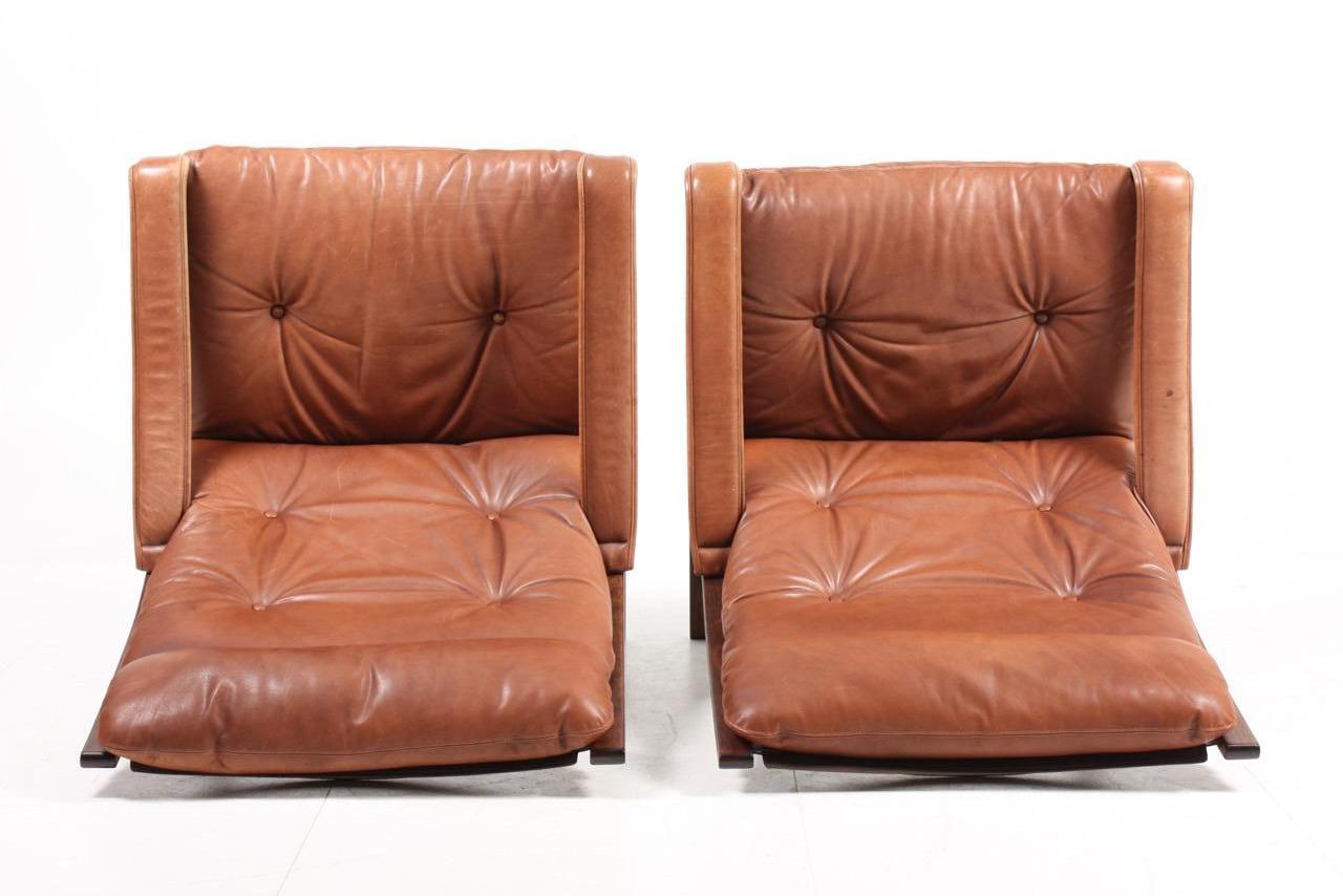 Pair of Midcentury Lounge Chairs in Leather by Ingmar Relling 1