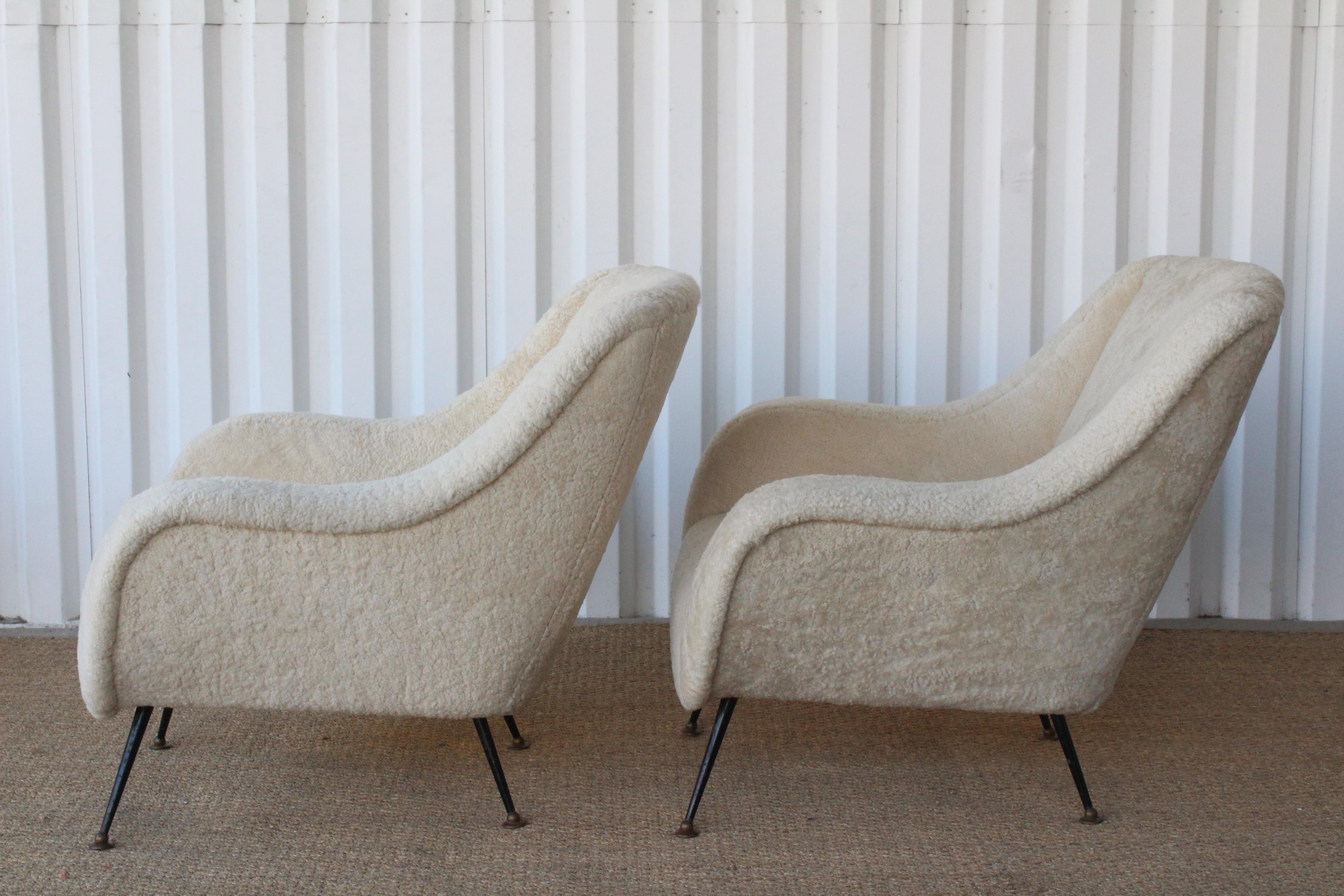 Pair of Mid Century Lounge Chairs in Sheepskin, Italy, 1950s 7