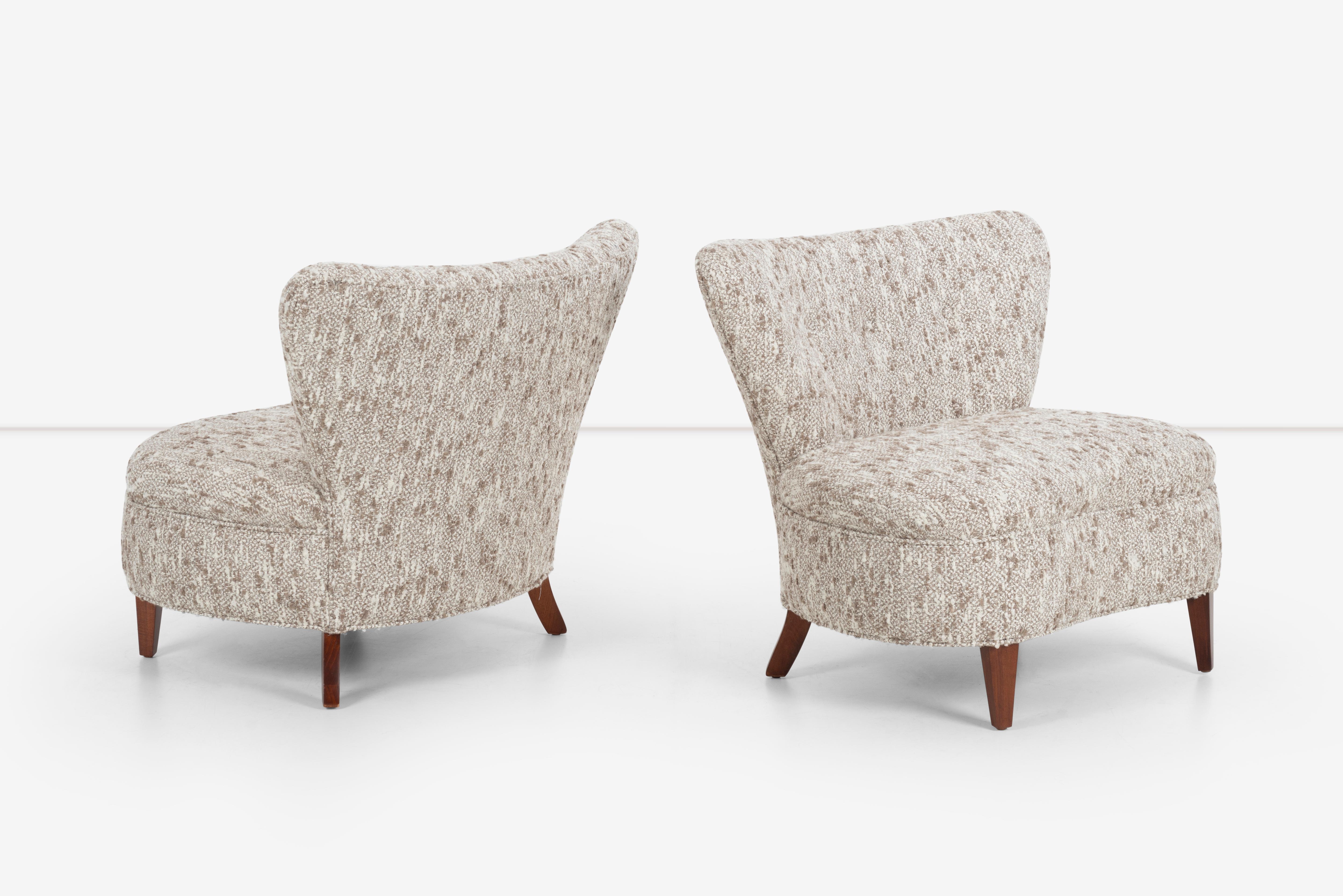 Pair of Mid-Century Lounge Chairs in the Style of Edward Wormley For Sale 3
