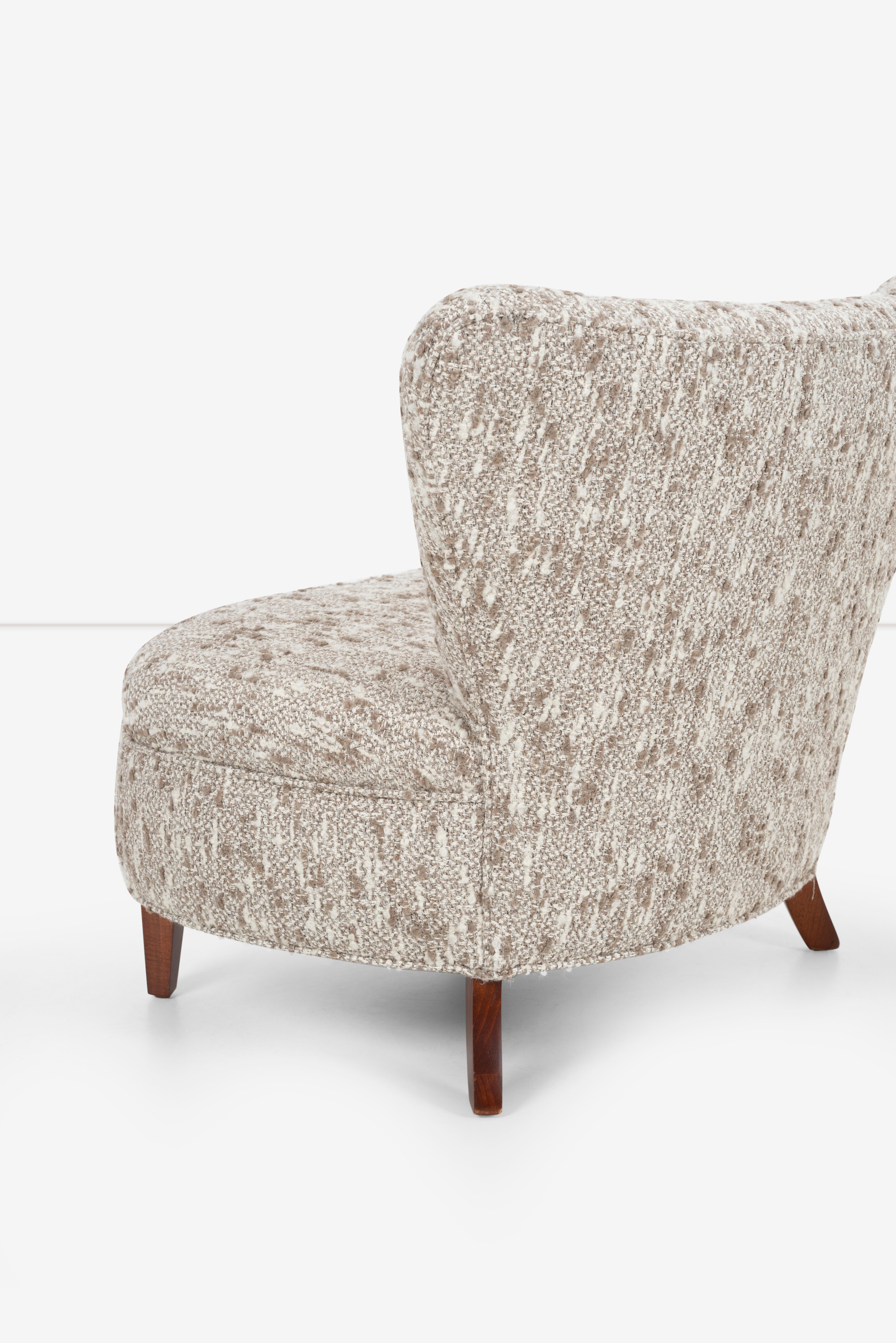 Paire de fauteuils de salon du milieu du siècle dans le style d'Edward Wormley en vente 4
