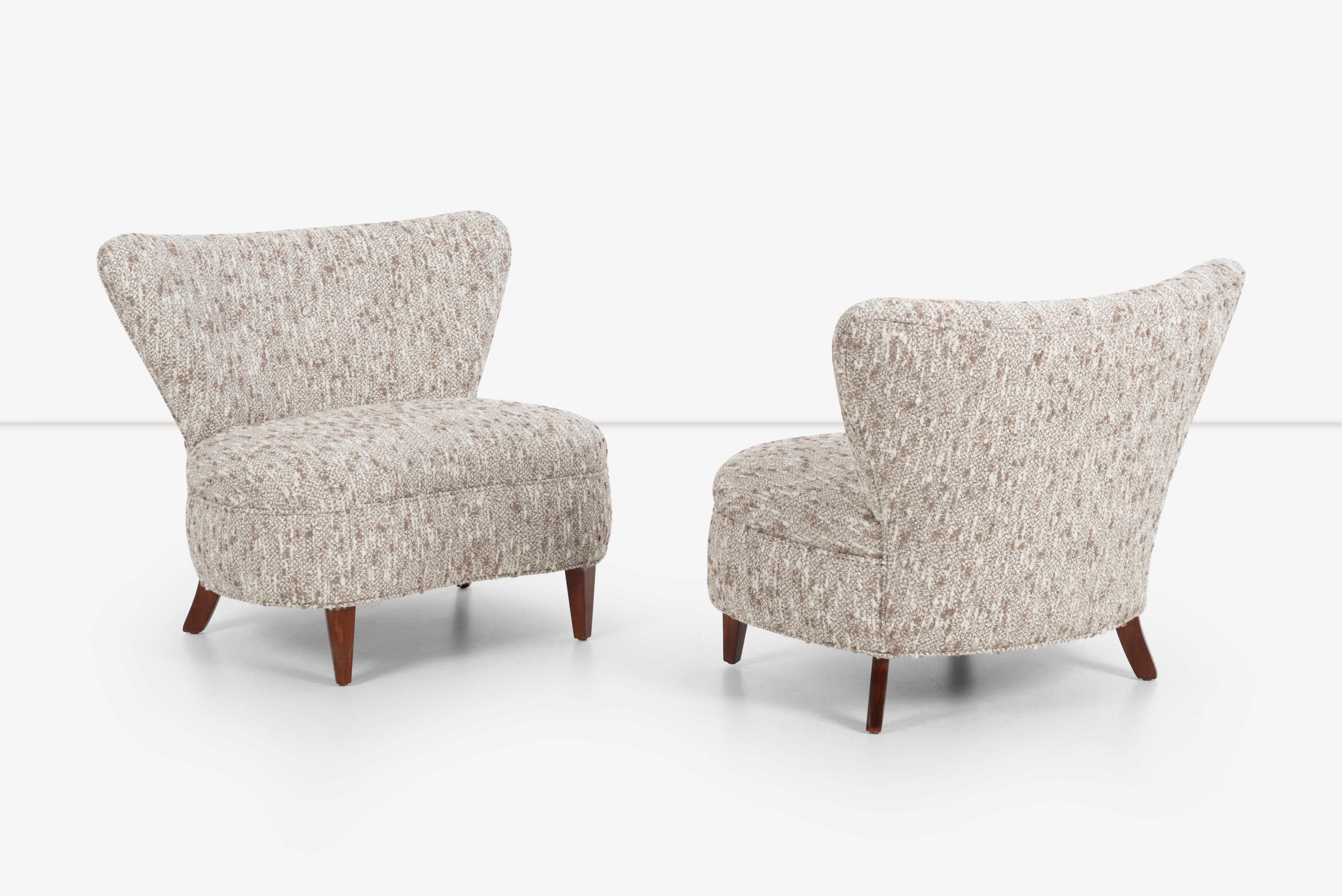 Pair of Mid-Century Lounge Chairs in the Style of Edward Wormley For Sale 2