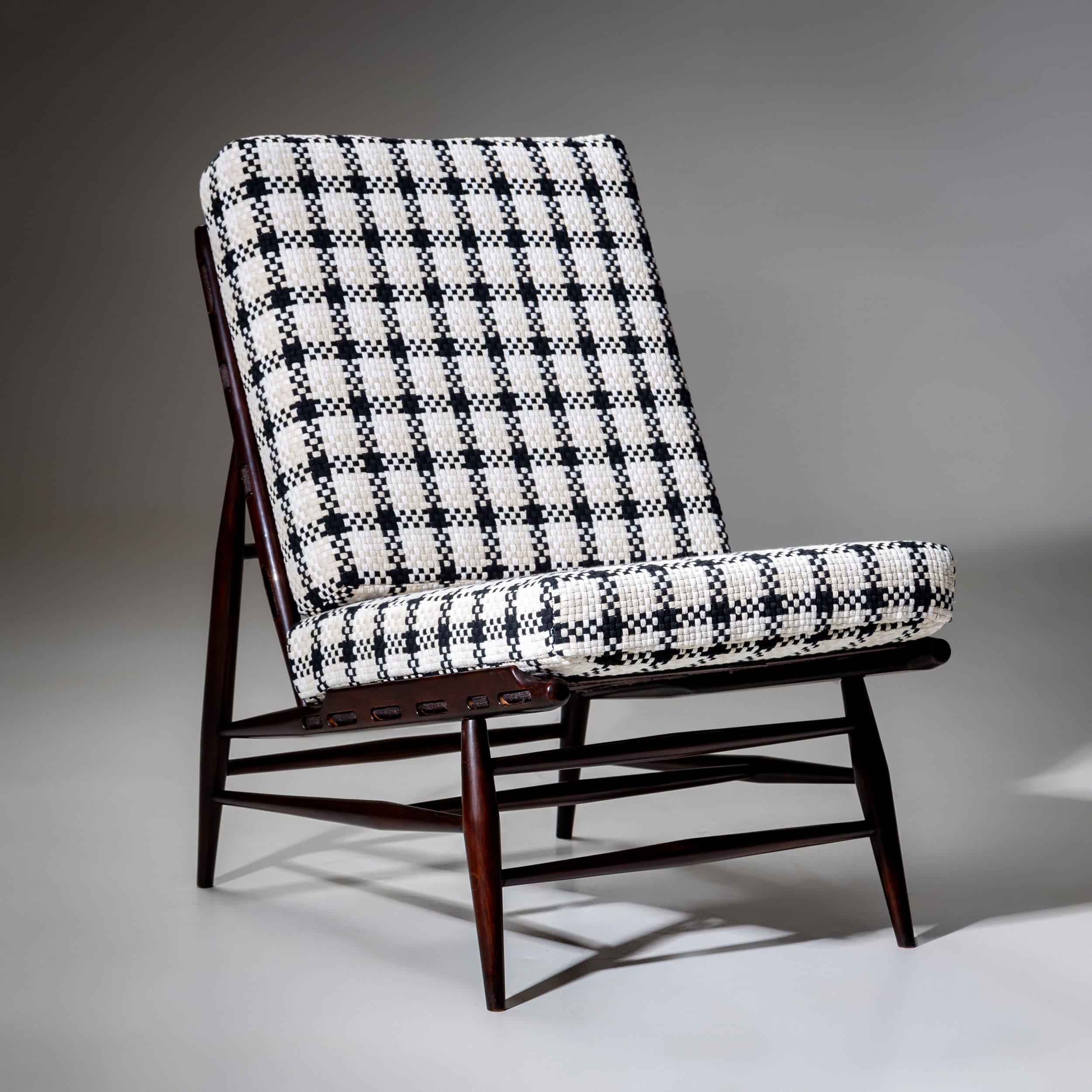 Mid-20th Century Pair of Mid-Century Lounge Chairs, Italy, 1950s For Sale