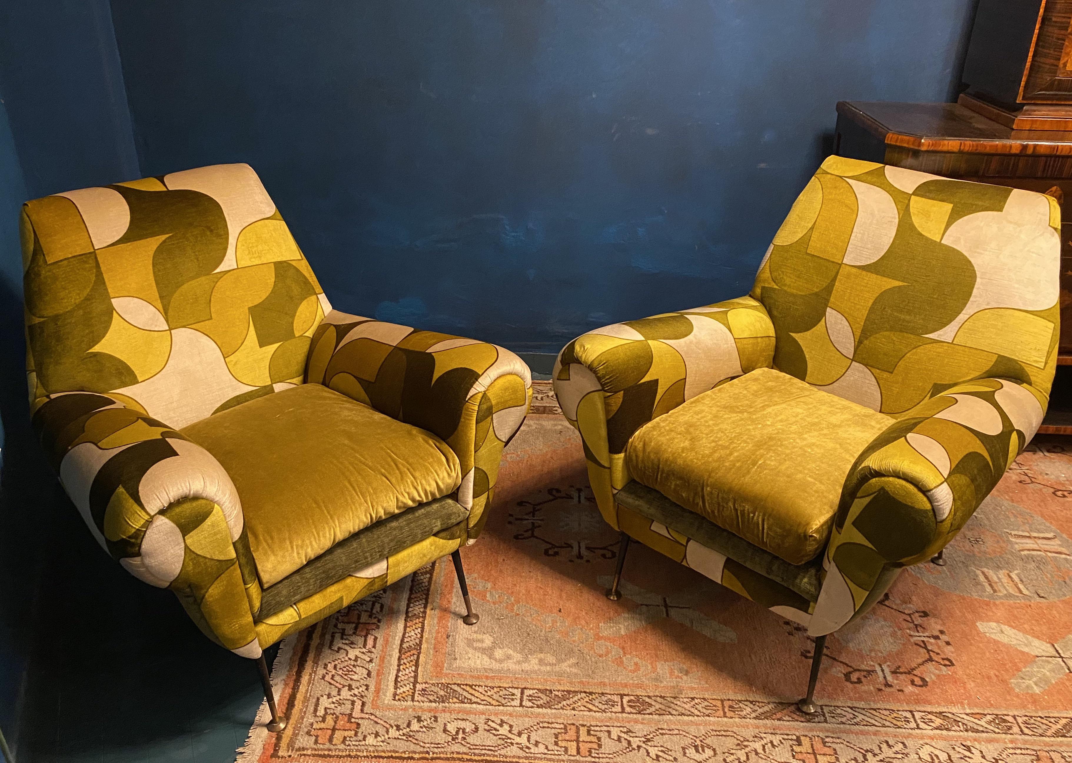 Italian Pair of Mid-Century Lounge Chairs or Armchairs by Gigi Radice Italy 1950' For Sale