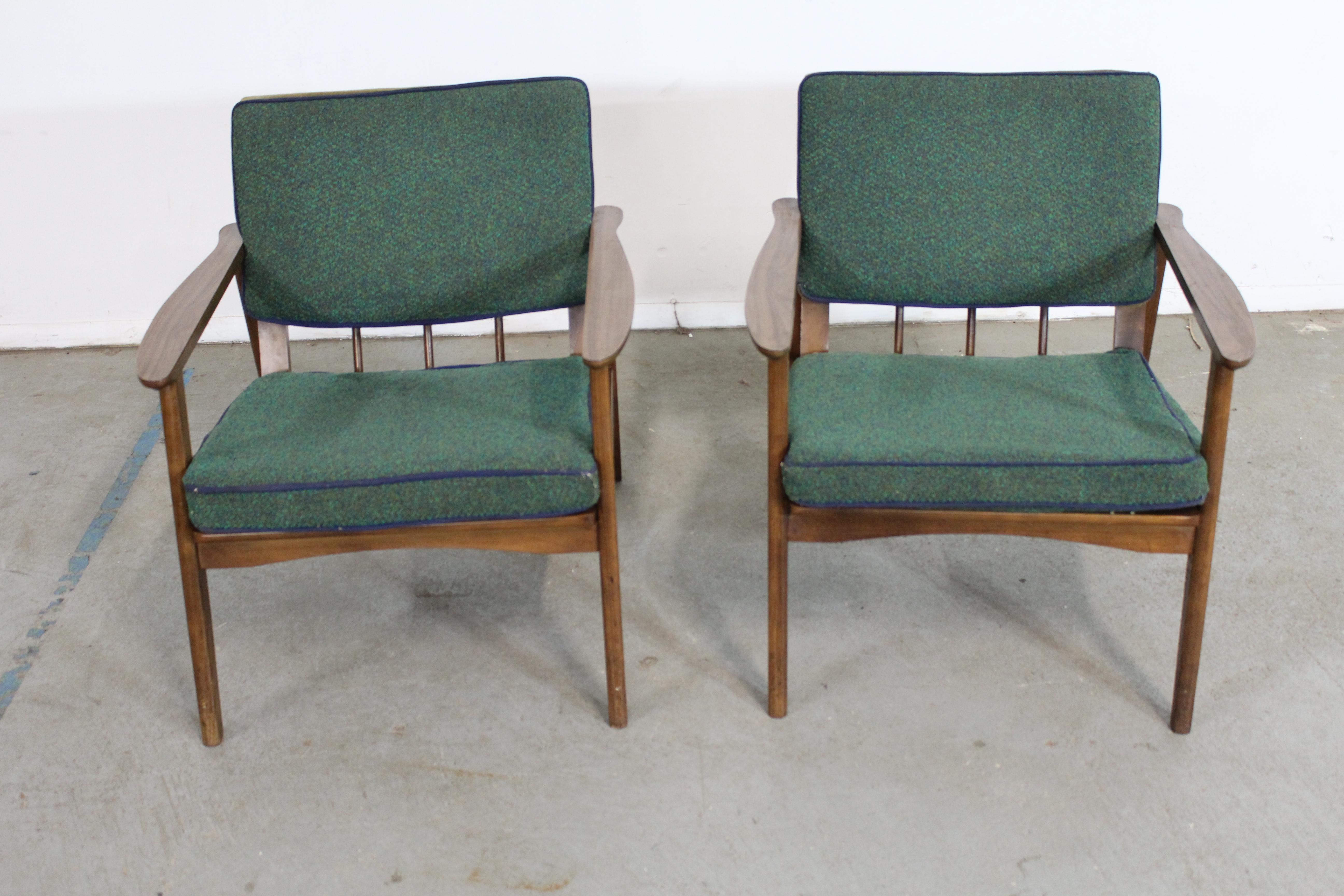 Pair of Mid-Century Lounge Chairs Walnut Open Arm Lounge Chairs For Sale 9