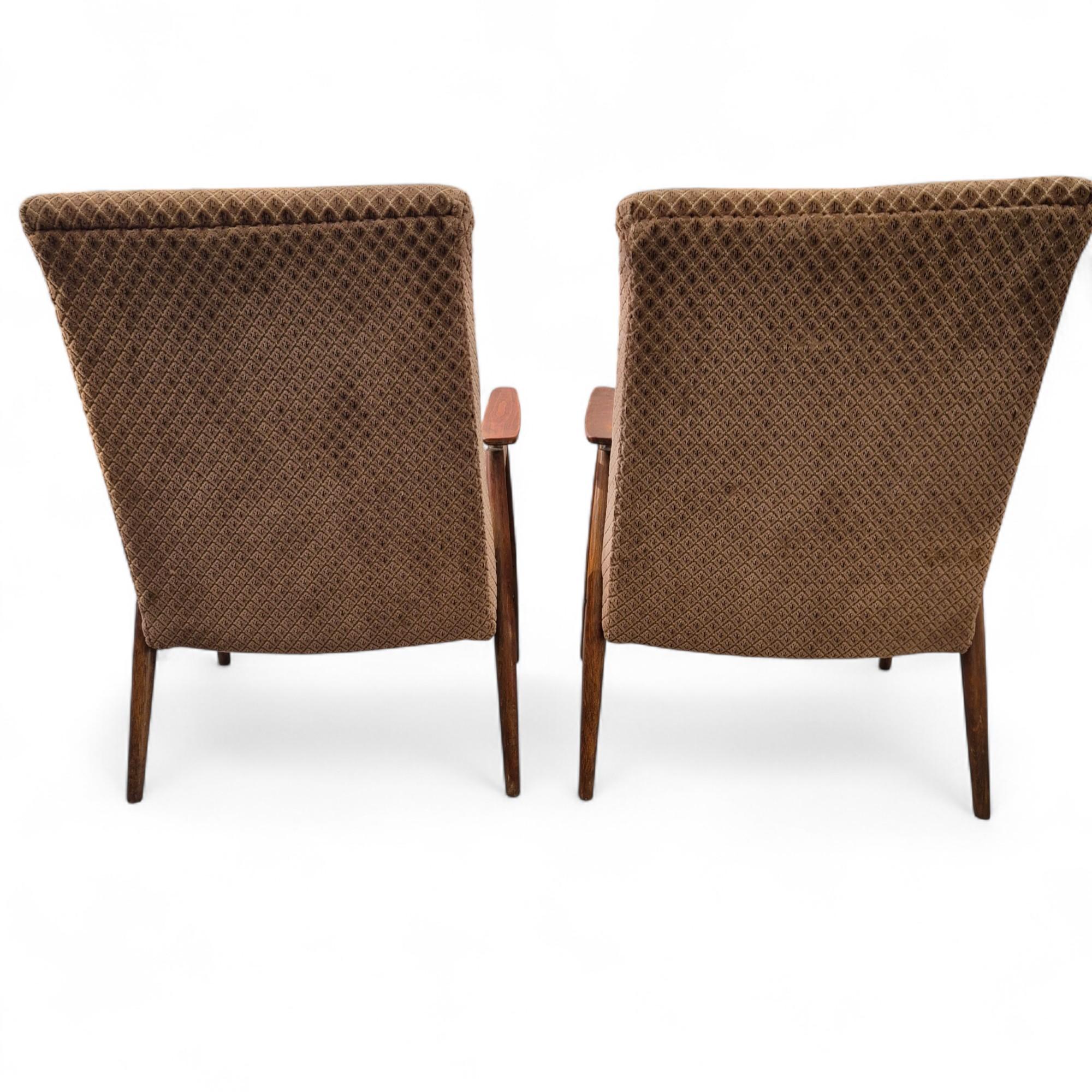 Pair of Mid-Century Lounge velvet-upholstered armchairs, 20th Century For Sale 2