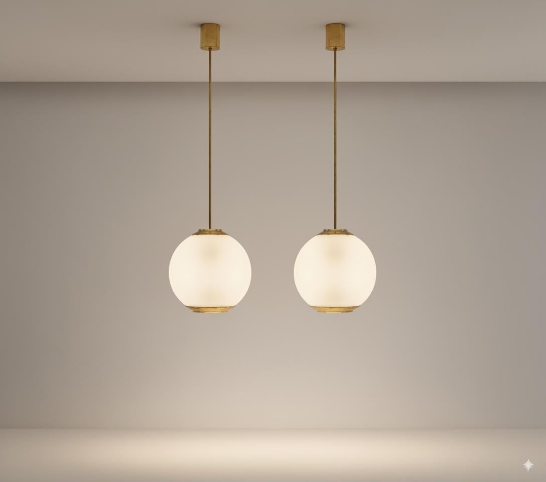 Mid-Century moderno Coppia di lampadari LS2 di metà secolo di L. Caccia Dominioni per Azucena in vendita