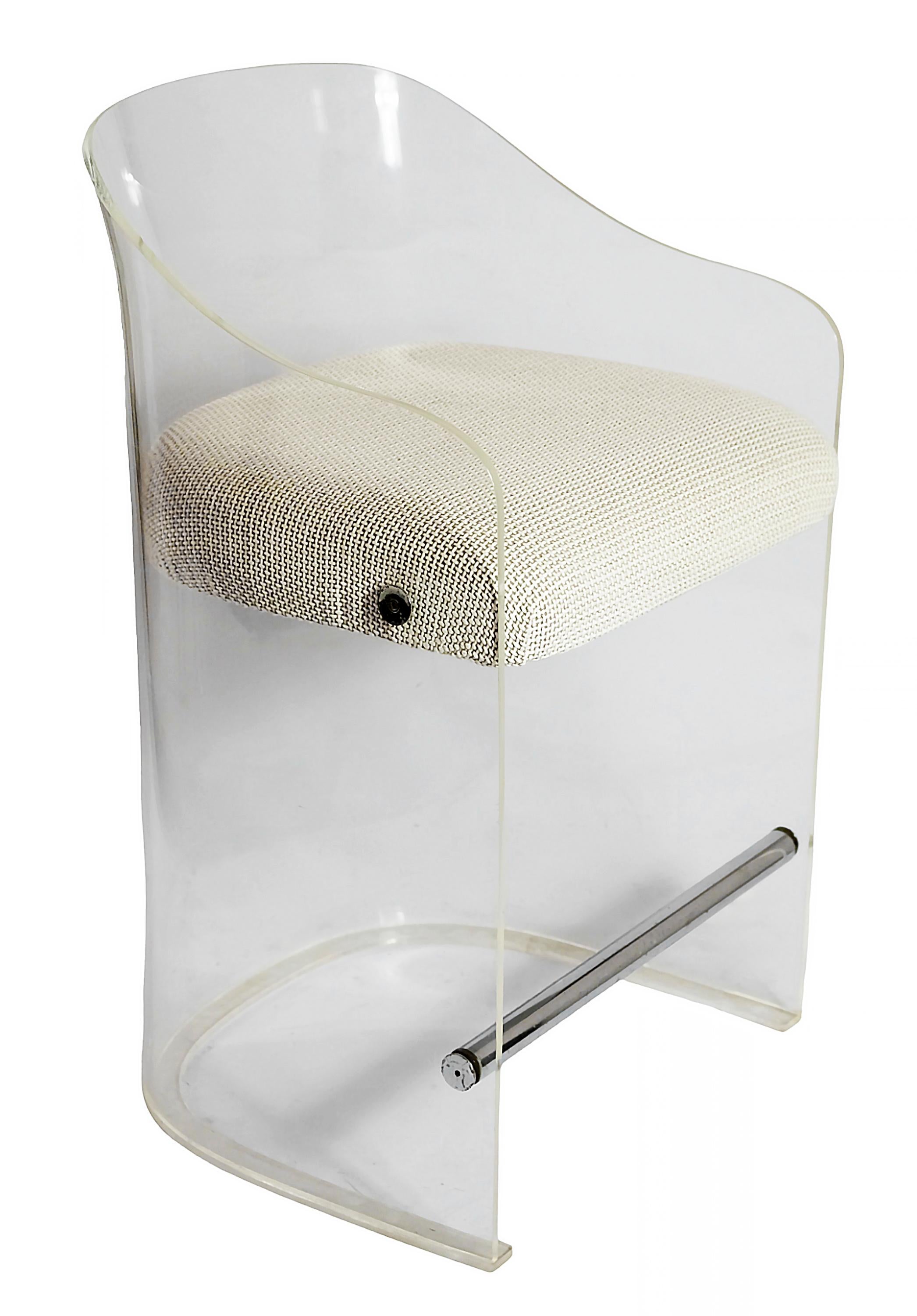 Mid-Century Modern Paire de tabourets de bar LOTUS en Lucite/Plexi du milieu du siècle dernier par Vladimir Kagan en vente