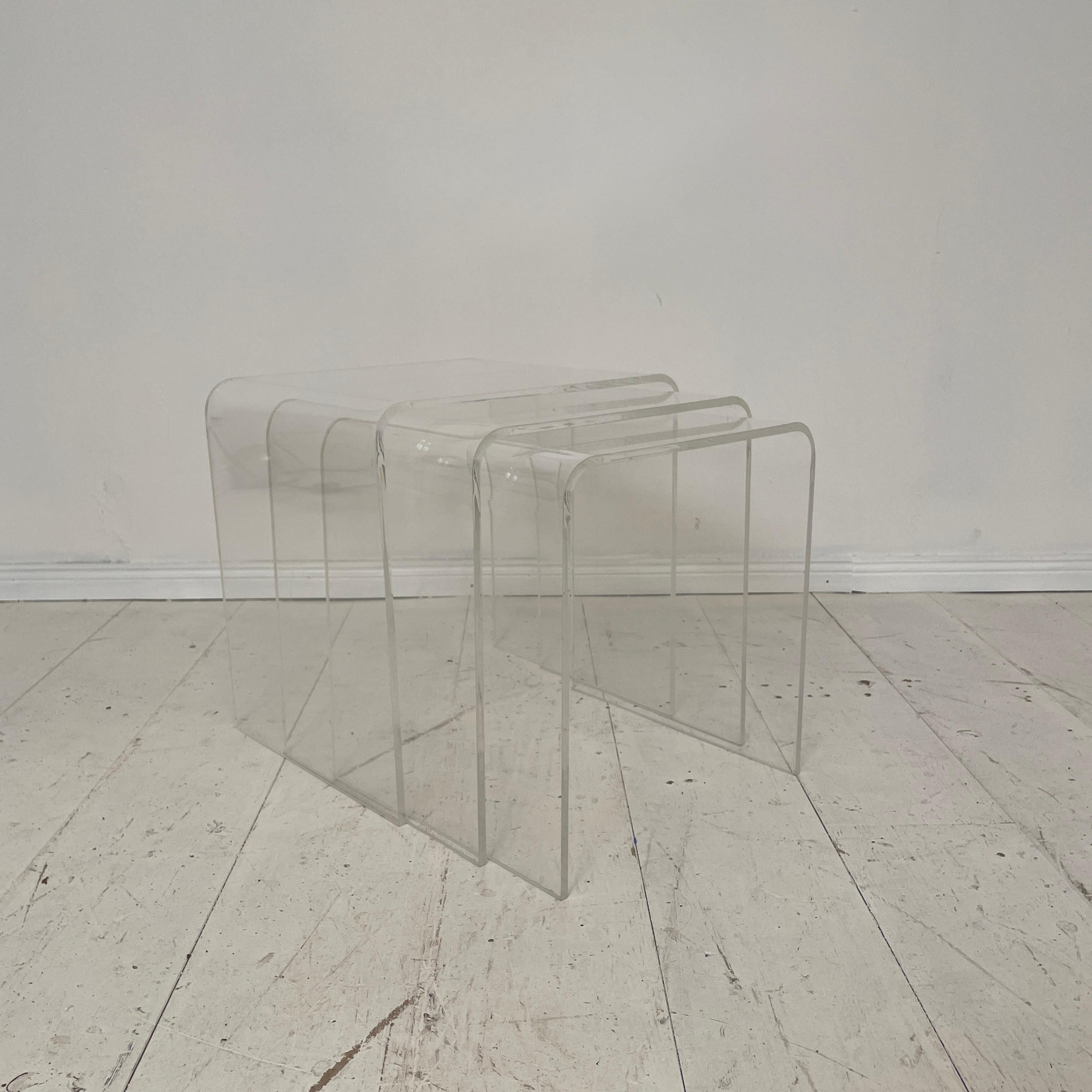 Pair of Mid Century Lucite Waterfall Nesting Tables/Stacking Tables, 1970s 2