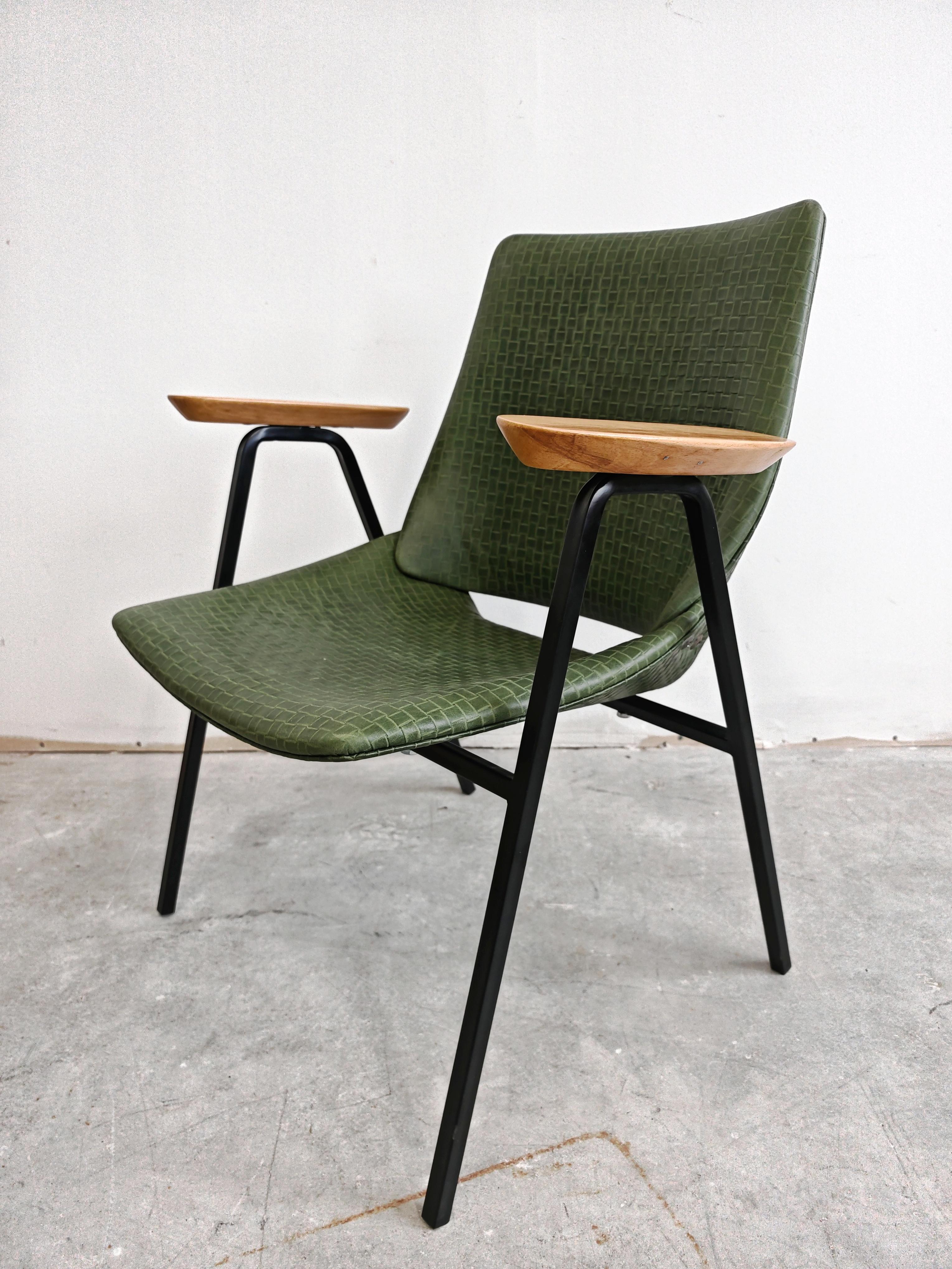Paire de chaises Lupina du milieu du siècle par Niko Kralj pour Stol Kamnik, Yougoslavie 1956 en vente 3