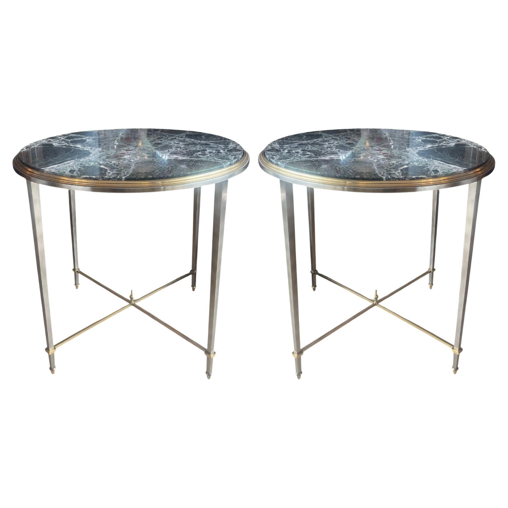 Paire de tables d
appoint rondes en marbre de la Maison Jansen du milieu du siècle dernier. France. en vente