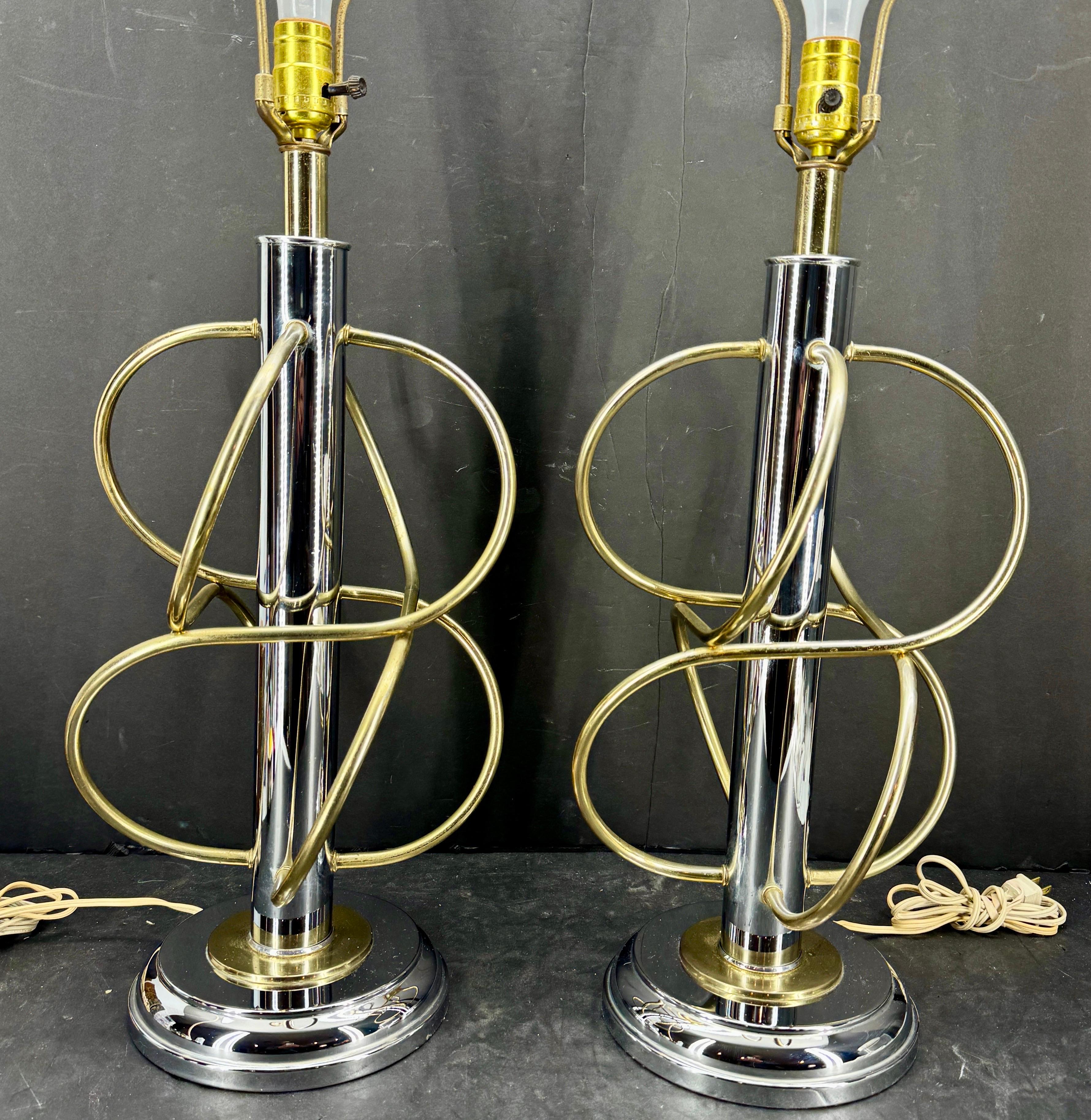 Mid-Century Modern Pair of Mid-Century Metal Atomic Style Lamps, 1960's For Sale