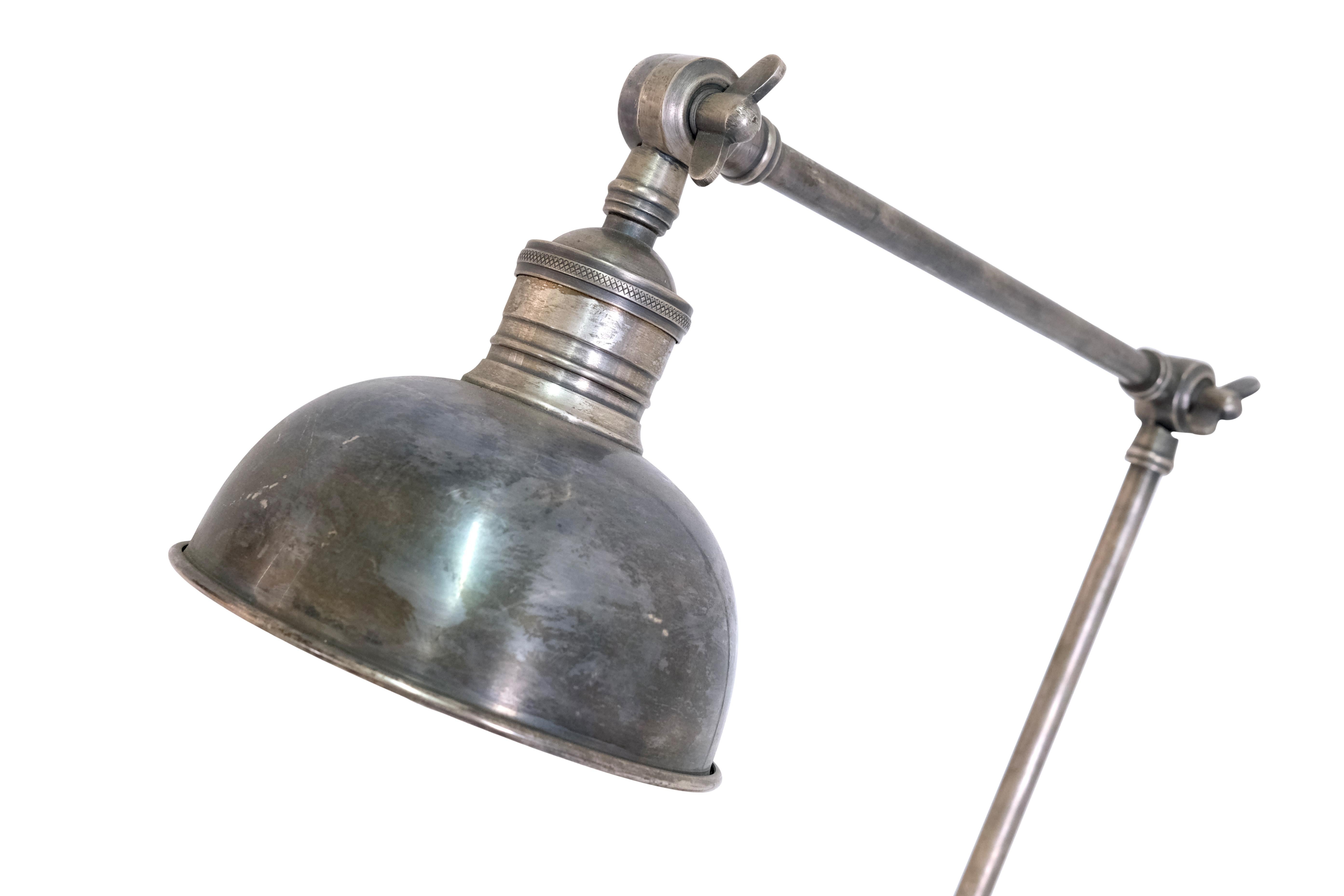 20th Century Pair of Mid Century Metal Table Lamps with Flexible Arms For Sale