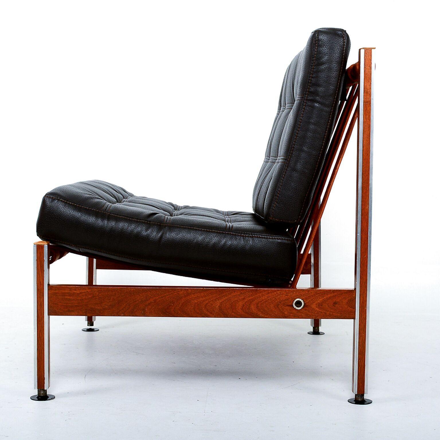 Mid-Century Modern Black Leather & Mahogany Barcelona Style Lounge Chairs Mexican Modernism 1970s