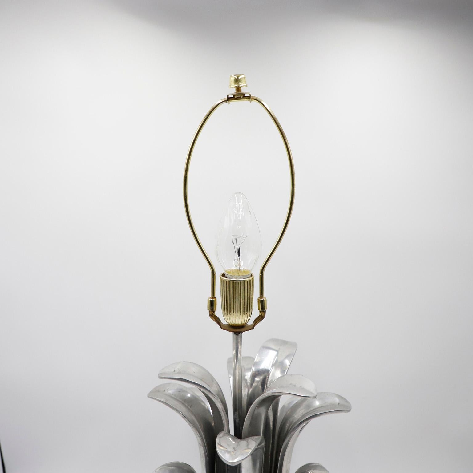 Mid-Century Modern Pair of Mid Century Mexican Modernist Table Lamps For Sale