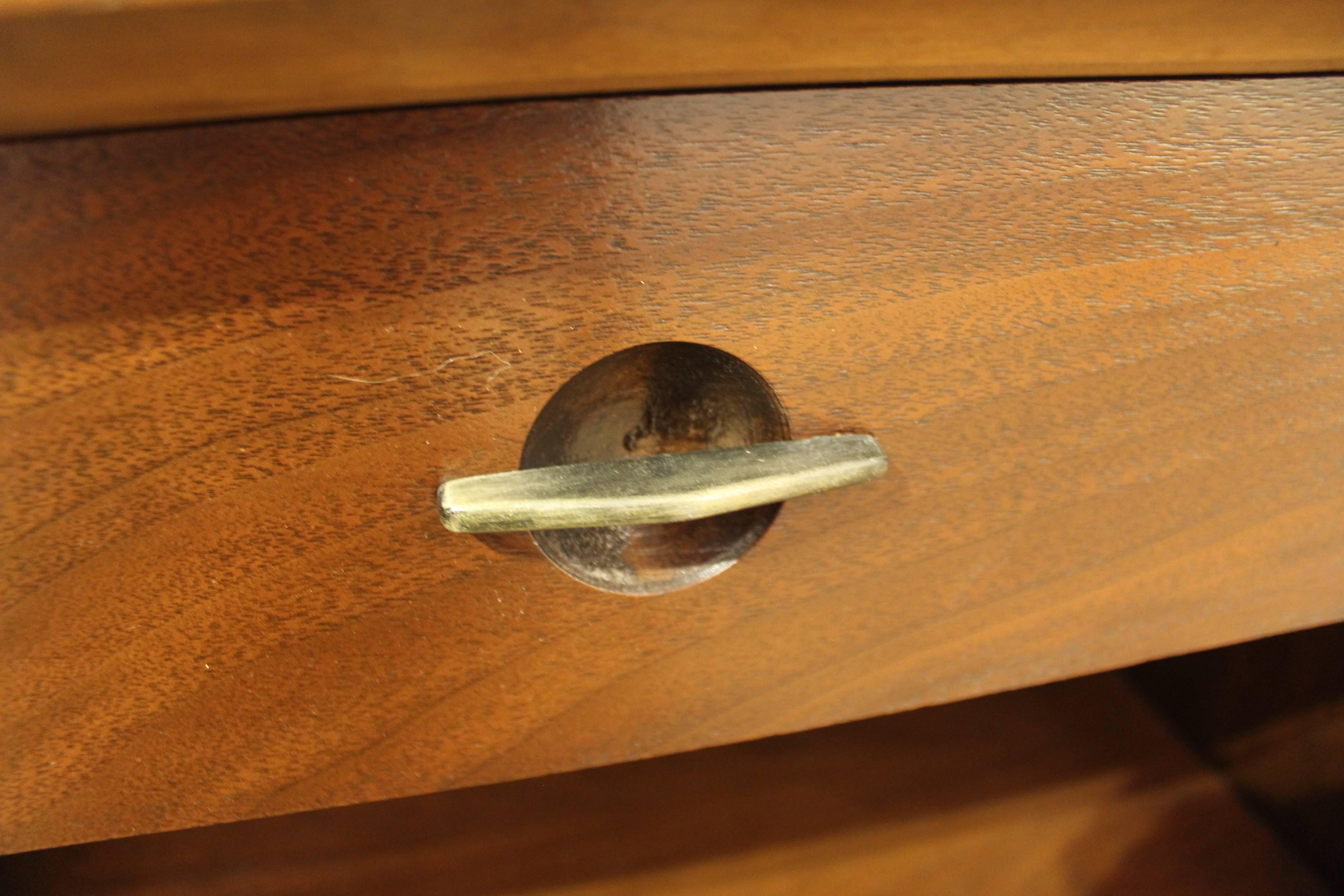 Pair of Mid-Century Modern One-Drawer Walnut Nightstands 2