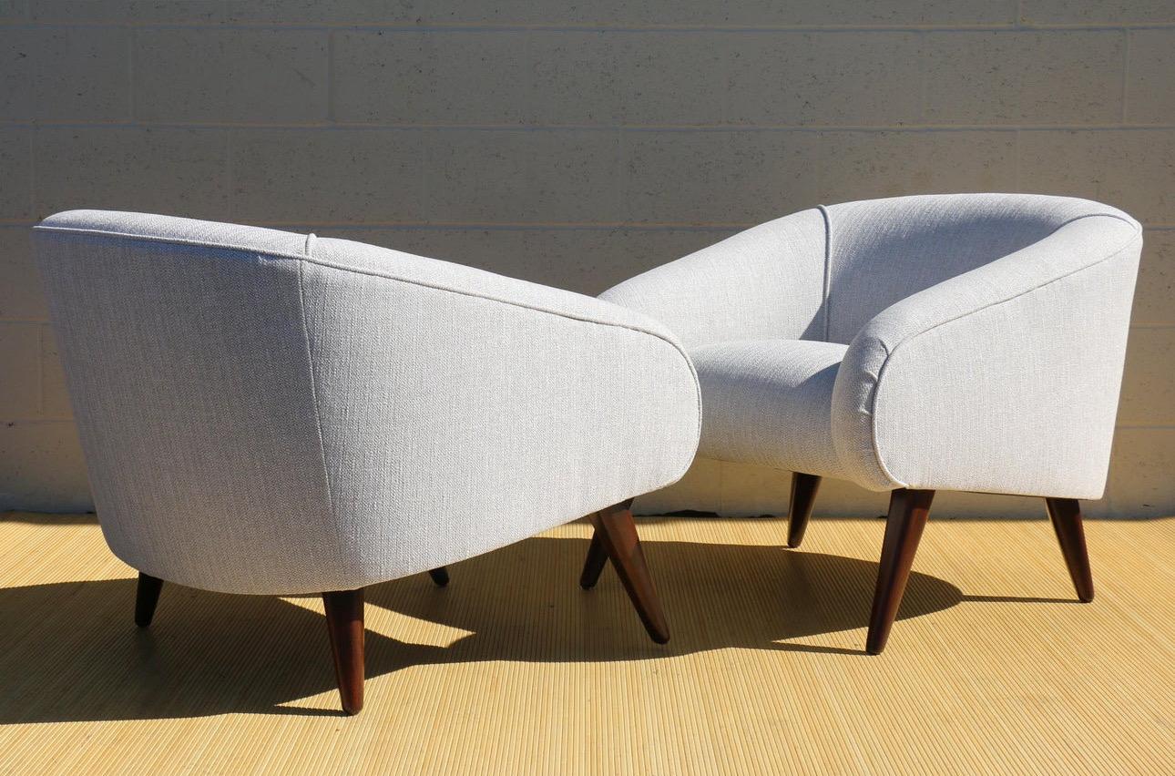 Pair of Mid Century Modern 1950’s Lounge Chairs by Sherman Bertram In Good Condition For Sale In North Hollywood, CA