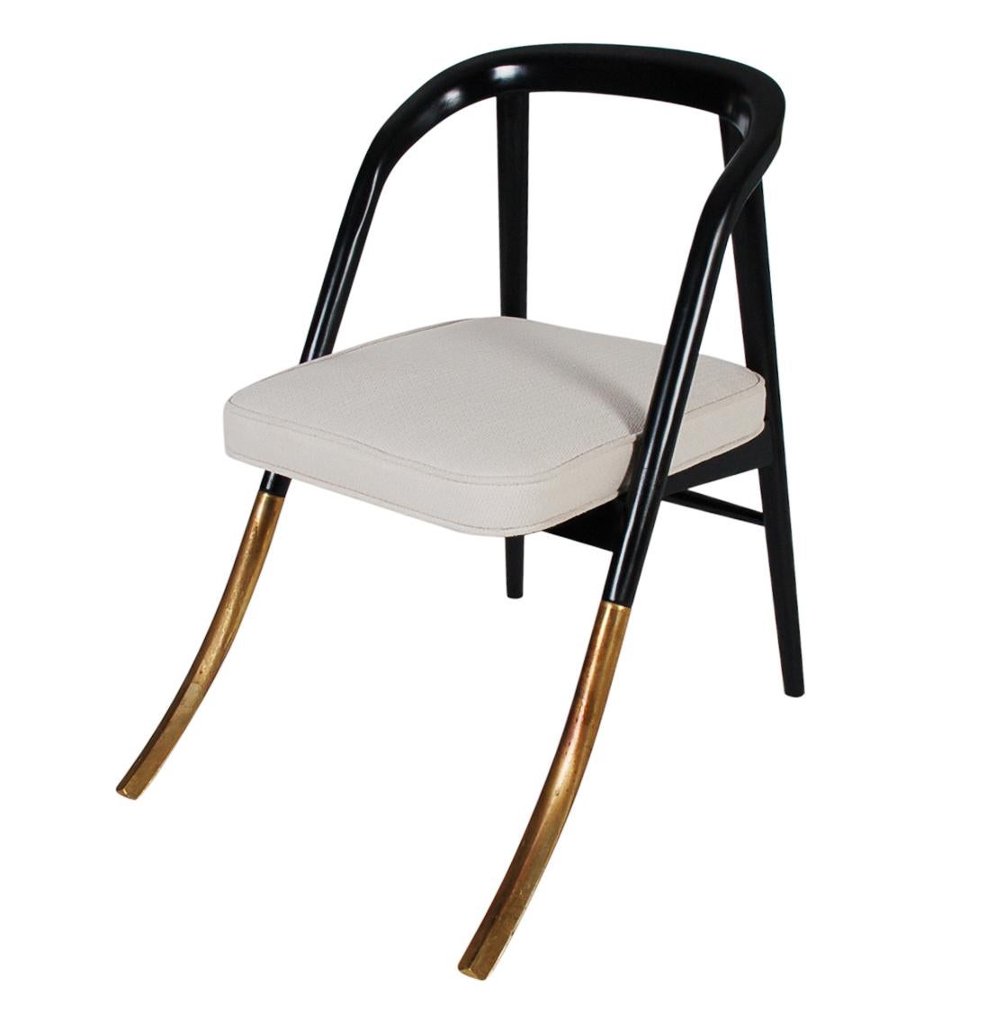 Américain Paire de chaises « A » modernes du milieu du siècle dernier attribuées à Edward Wormley pour Dunbar en vente