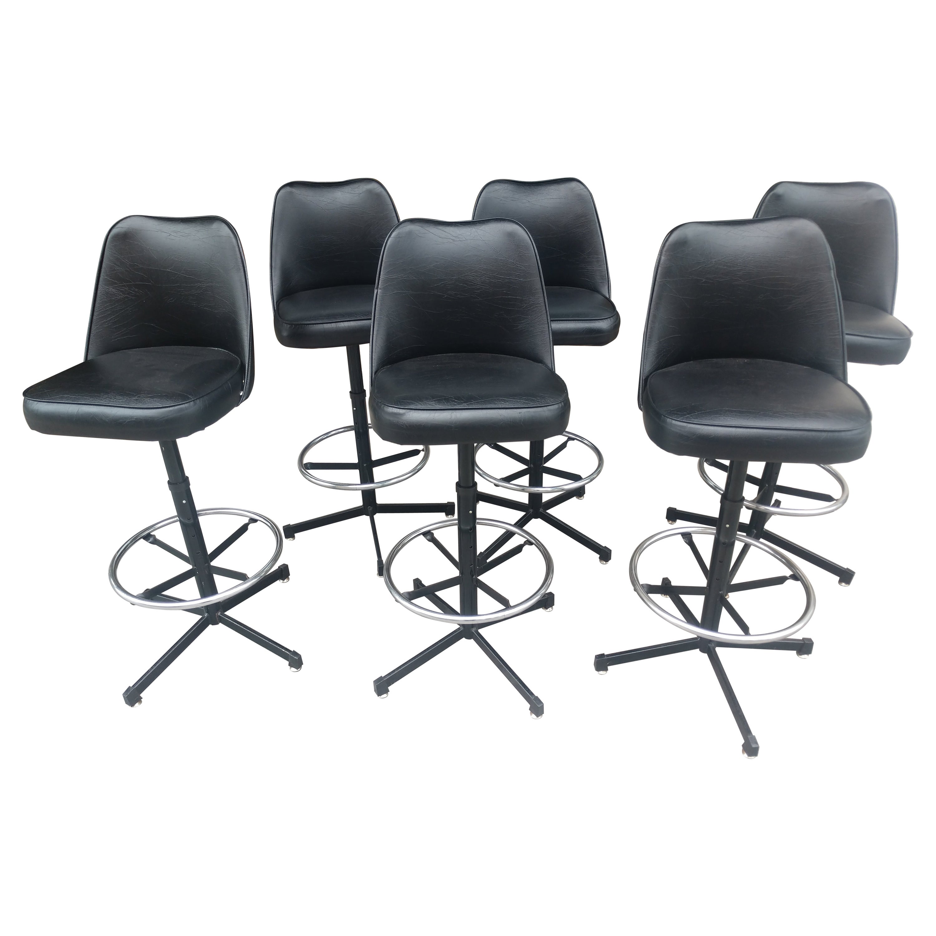 Pair available only. Fully adjustable in height from 30.5, 28.5, 26.5 and 24.5 seat heights. Swiveling freely bar stools are in amazing condition. Almost no wear. Made by the Admiral Chrome Corp from Detroit Michigan. Only 2 available.
Sold and