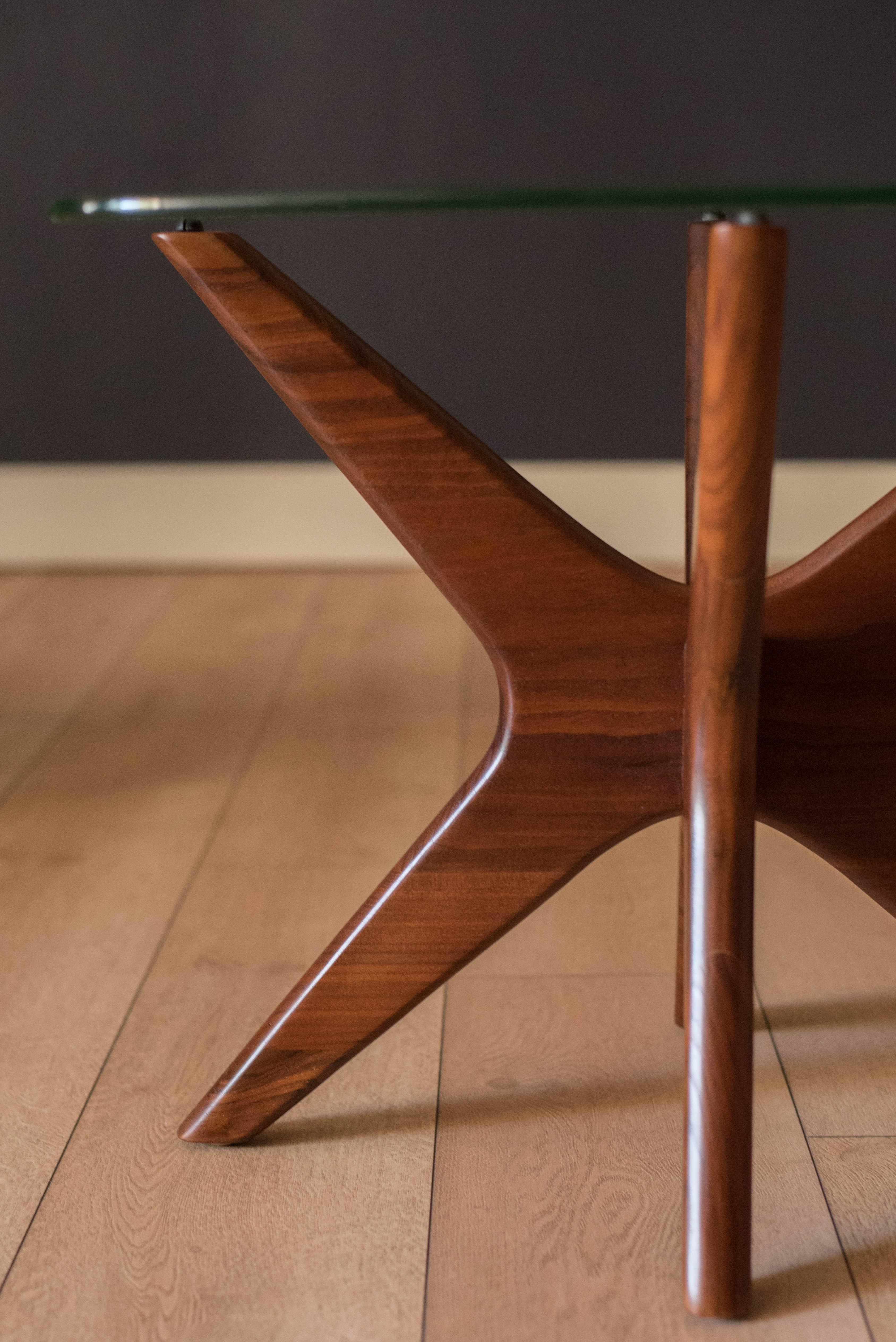 Pair of Mid Century Modern Adrian Pearsall Walnut Jacks End Tables In Good Condition For Sale In San Jose, CA