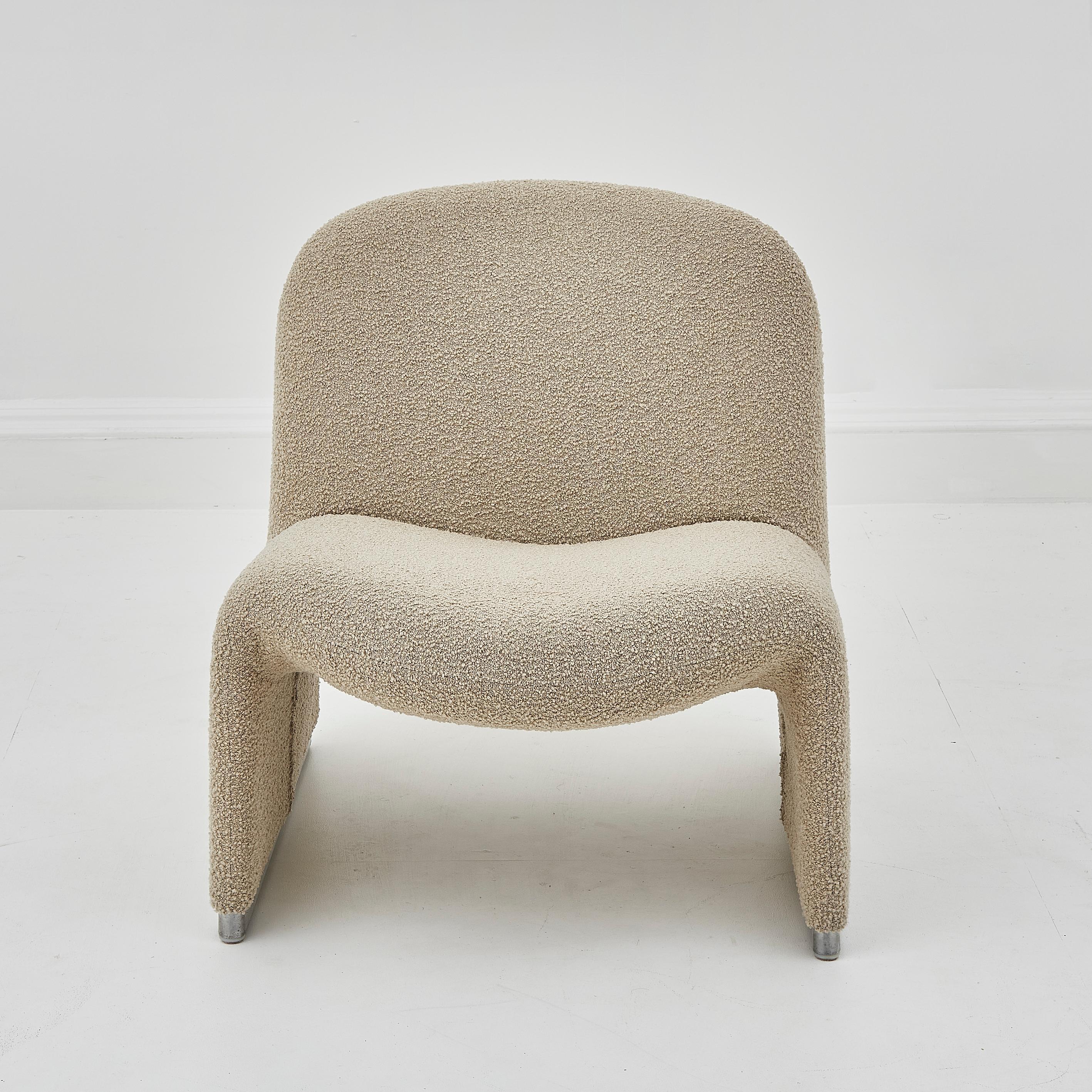 Tissu Paire de chaises longues The Moderns en bouclé par Giancarlo Piretti en vente